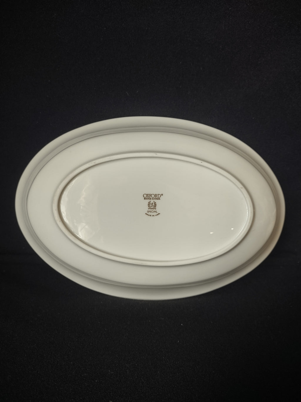 Vintage Lenox Oxford Special Bone China Large Serving Dish (lot 1874)