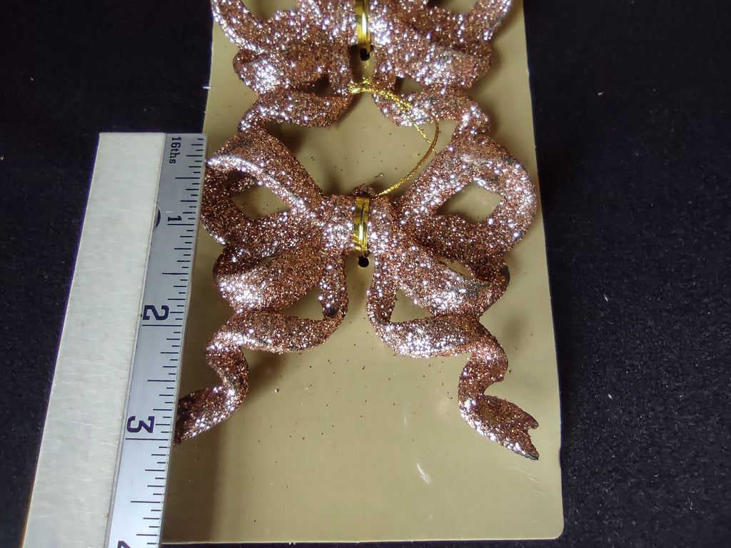 Lot of 20 Christmas Golden Ribbon Ornament (lot 1560)