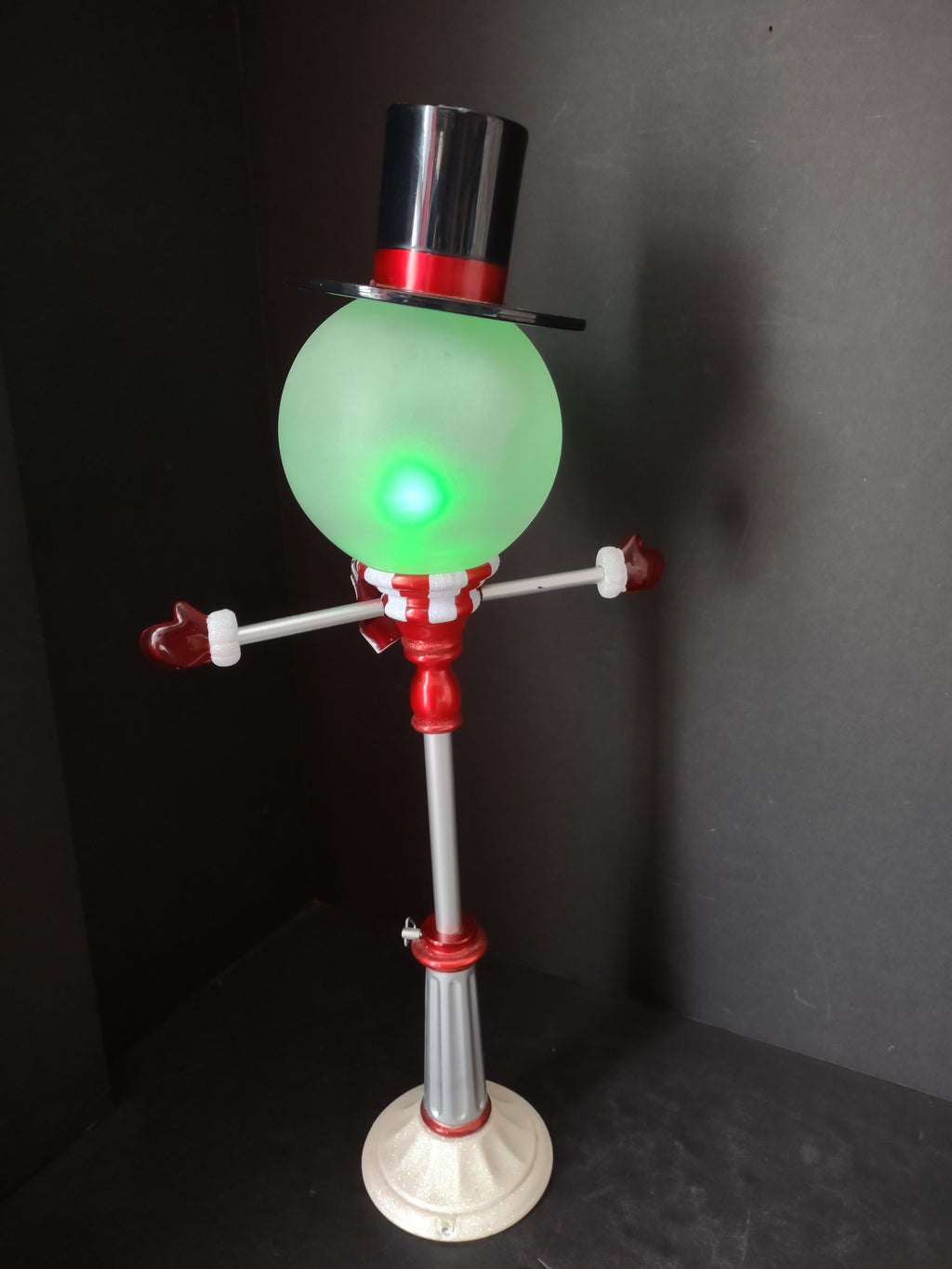 Christmas Light Up Color Changing Mini Lamp Post Snowman 25" Indoor (lot 3374)