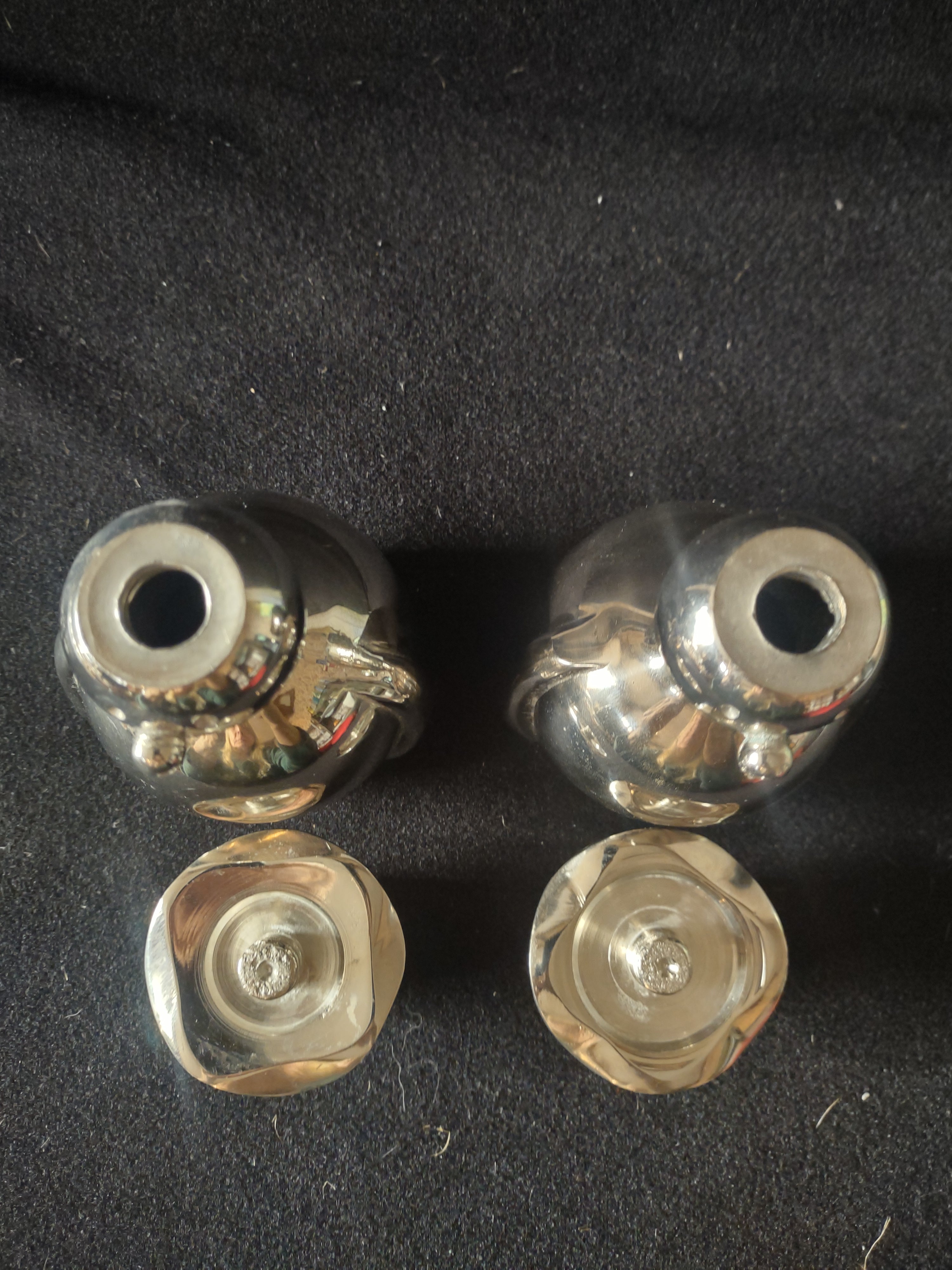 Christmas Winter Crate Barrel Silvertone Snowmen Taper Candle Holder x 2 Lot4535