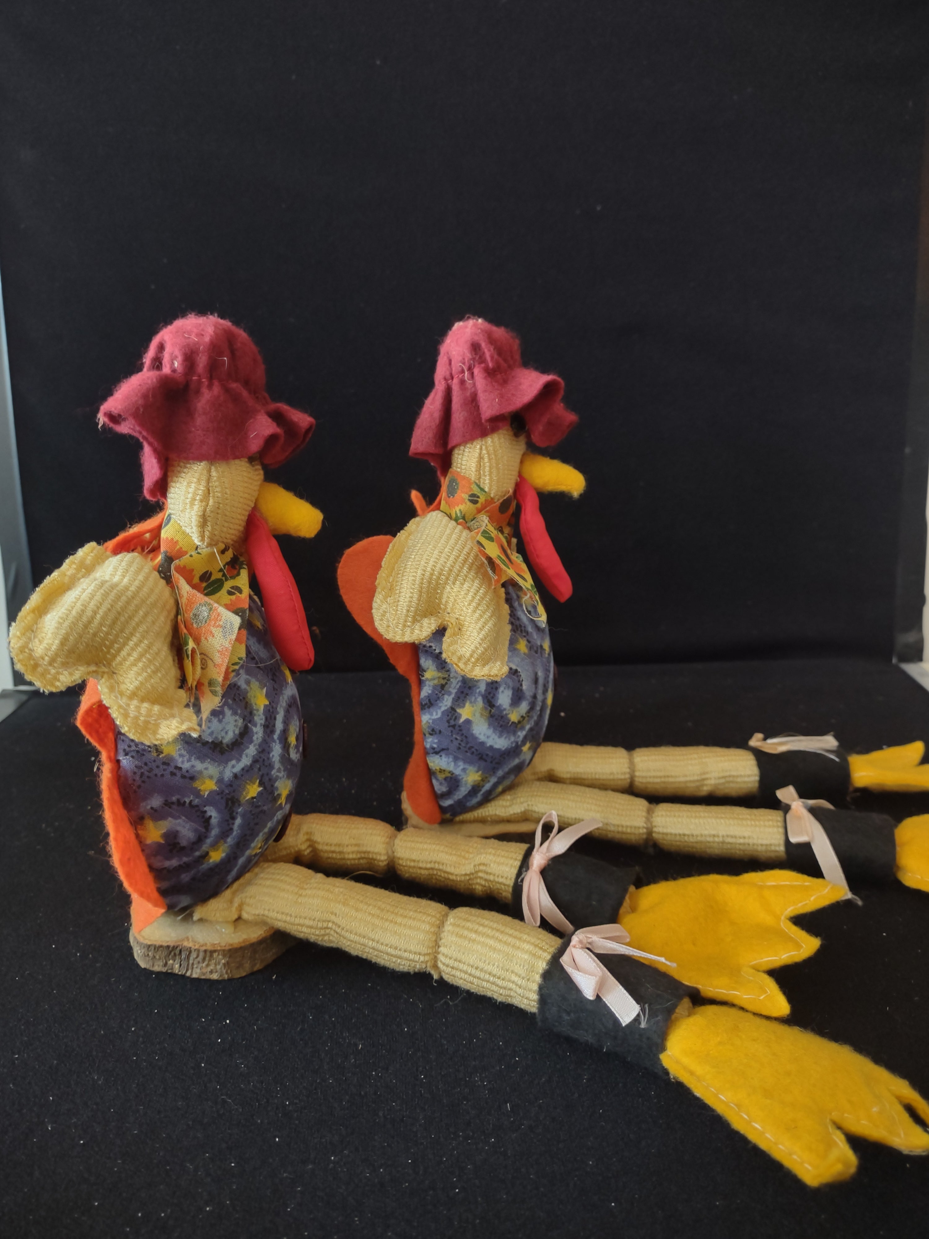 Halloween/Fall Seated Turkeys and 3" Candle Ring (Lot 3359)