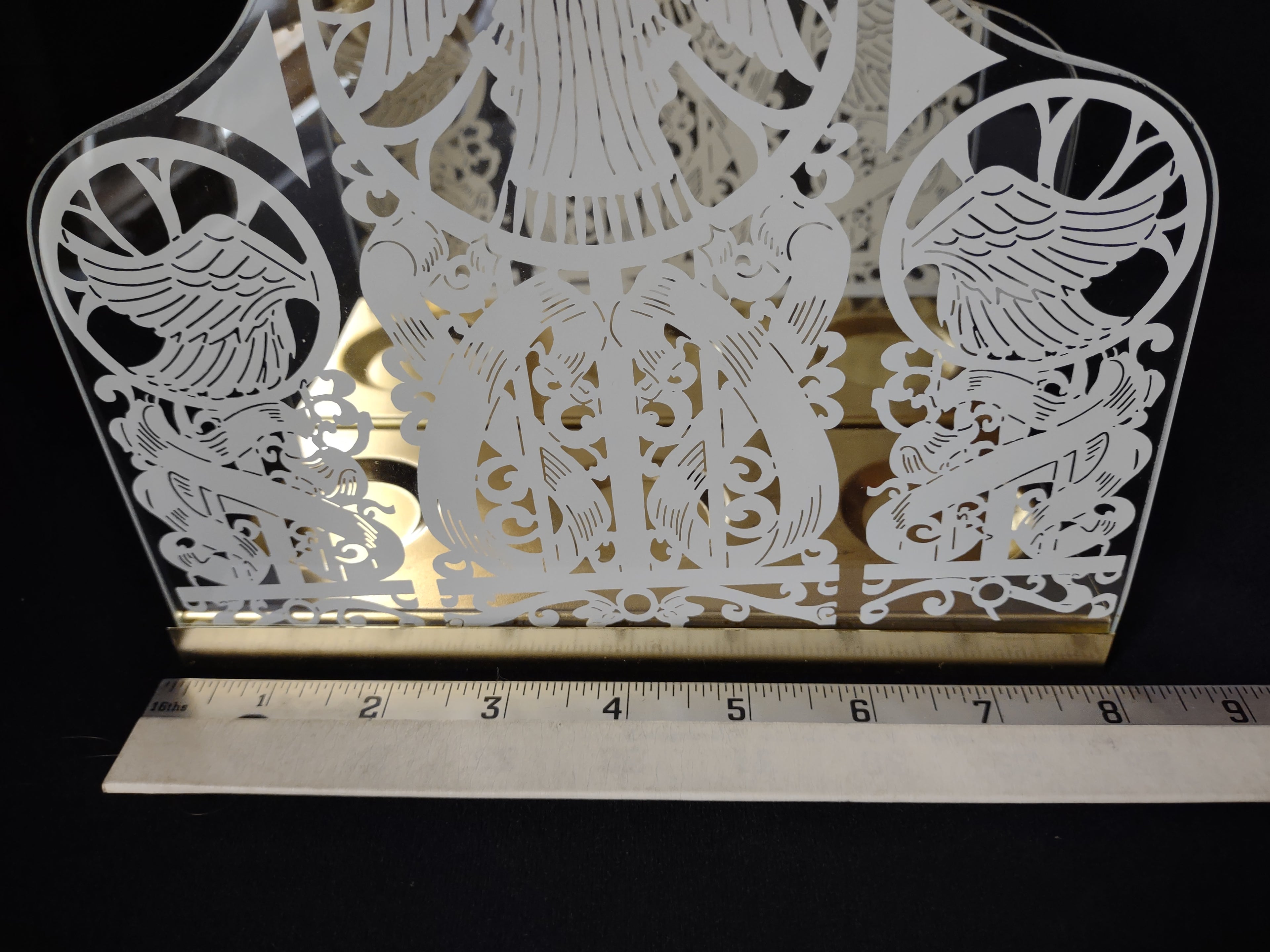 Christmas House of Lloyd Dancing Reflections Candle Holder (lot 1595)