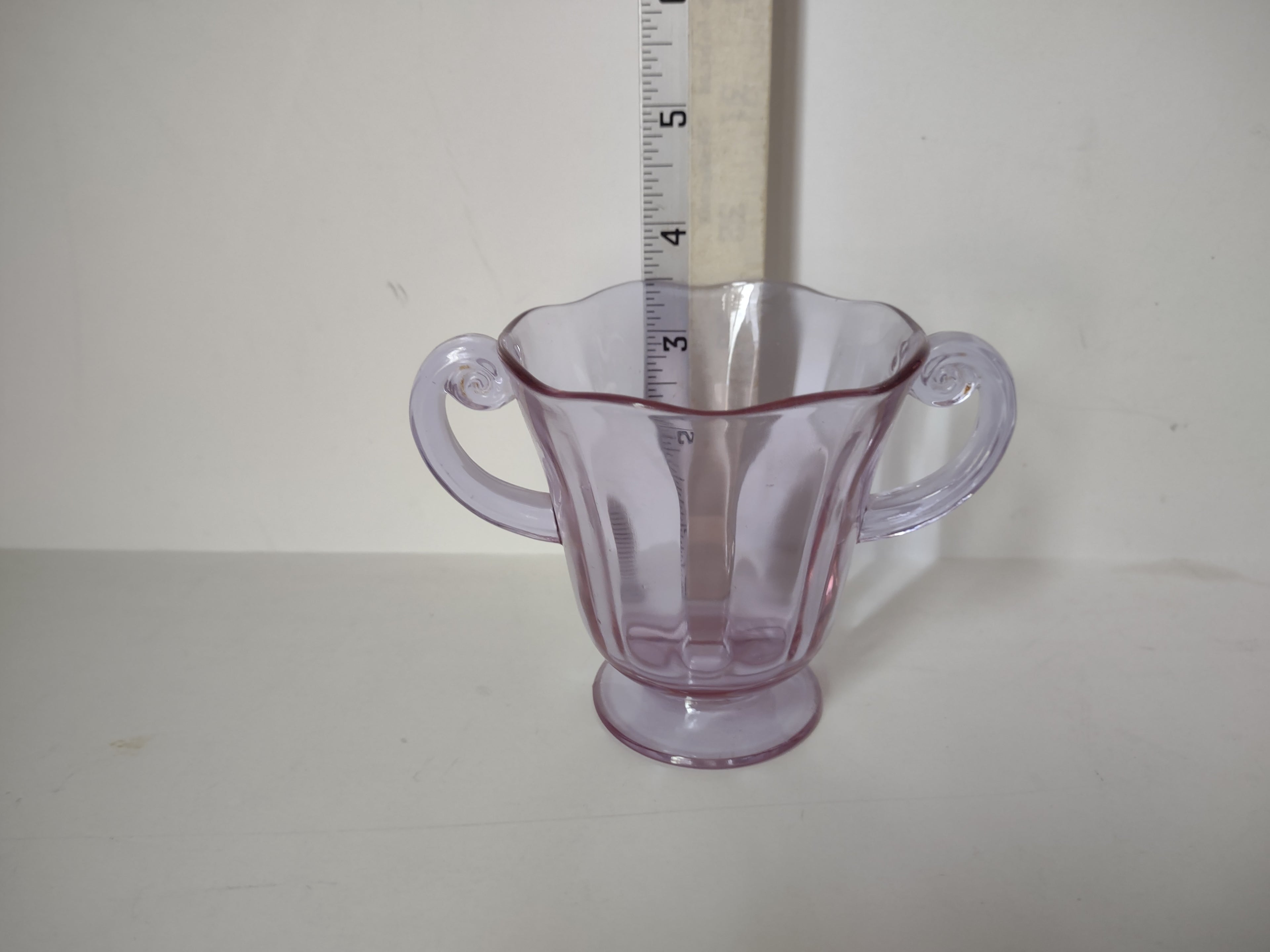 Vintage Fostoria Lafayette Purple Wisteria Glass Sugar Bowl Neodymium (lot 2734)