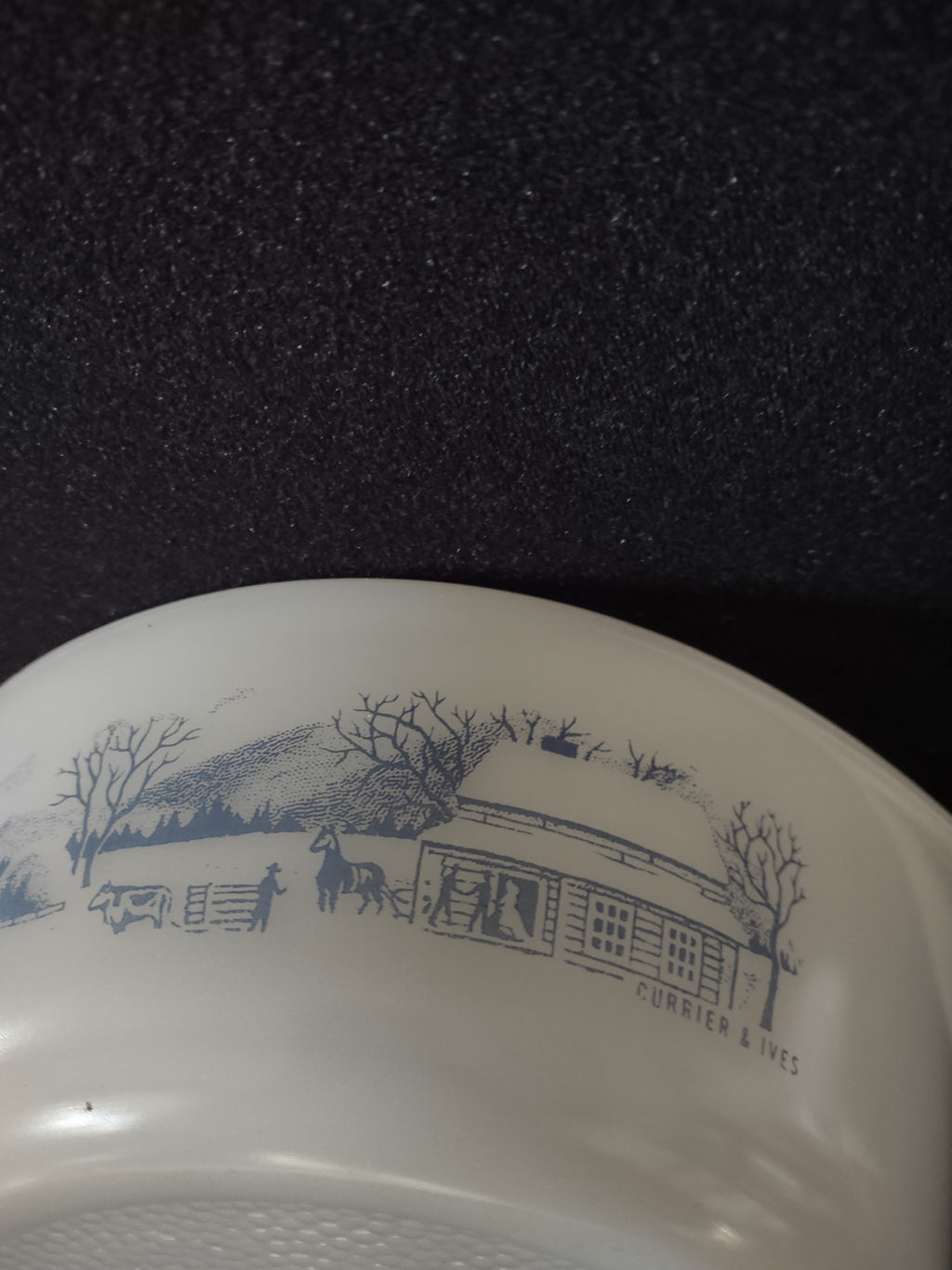 Vintage Glasbake Milk Glass 2QT Casserole Currier & Ives Blue Farm (Lot5131)