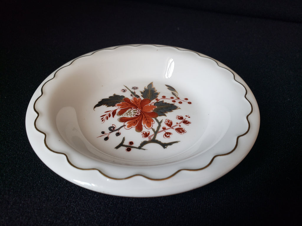 Vintage Royal Worcester Lynbrook" 4-1/2" Small Plate (lot 2054)