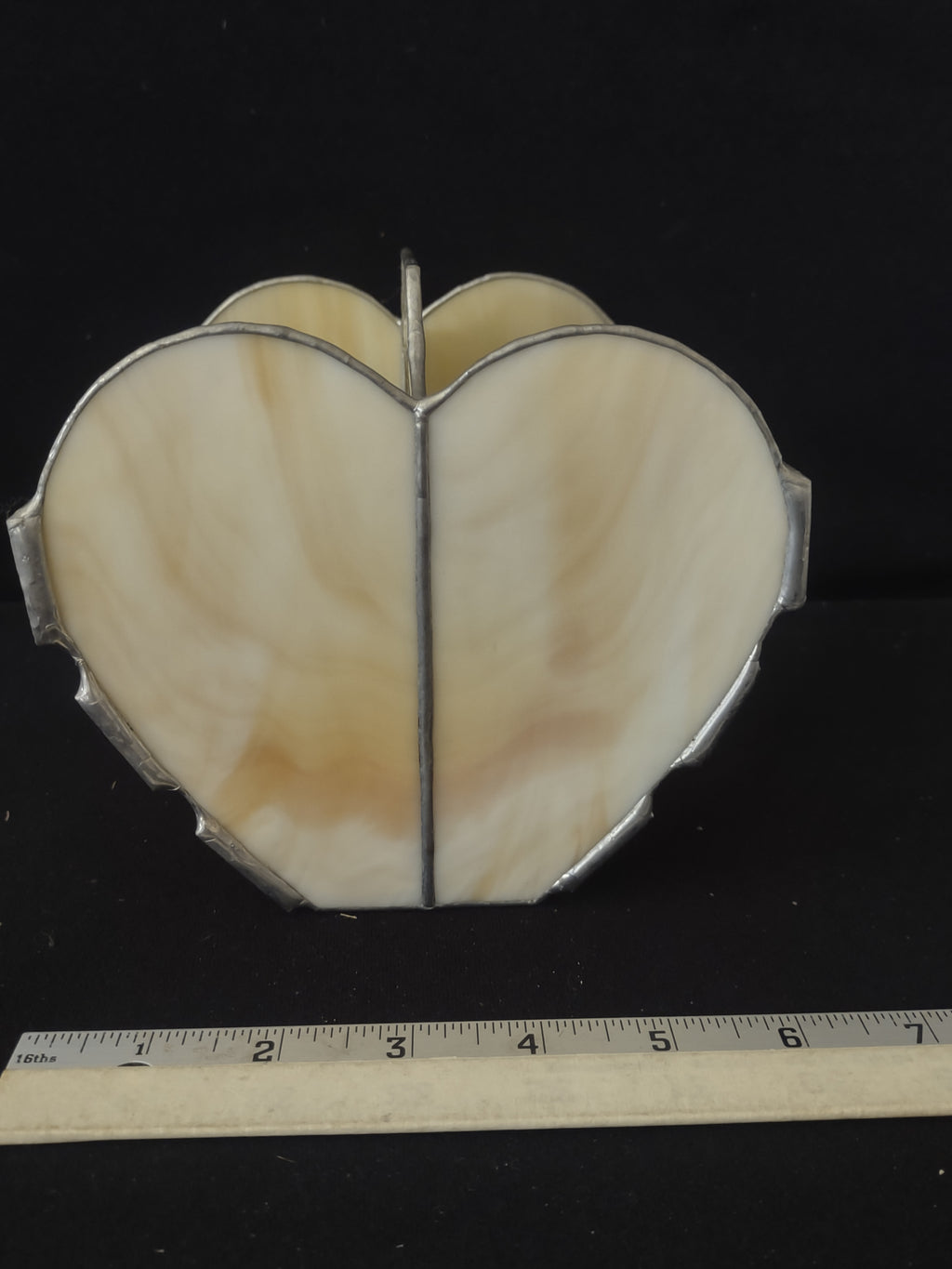 Vintage Leaded Stain Glass Heart Basket (Lot 3559)