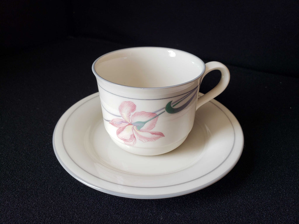 Vintage Lenox Chinastone Iris on Grey Tea Cup with Saucer (lot 1938)