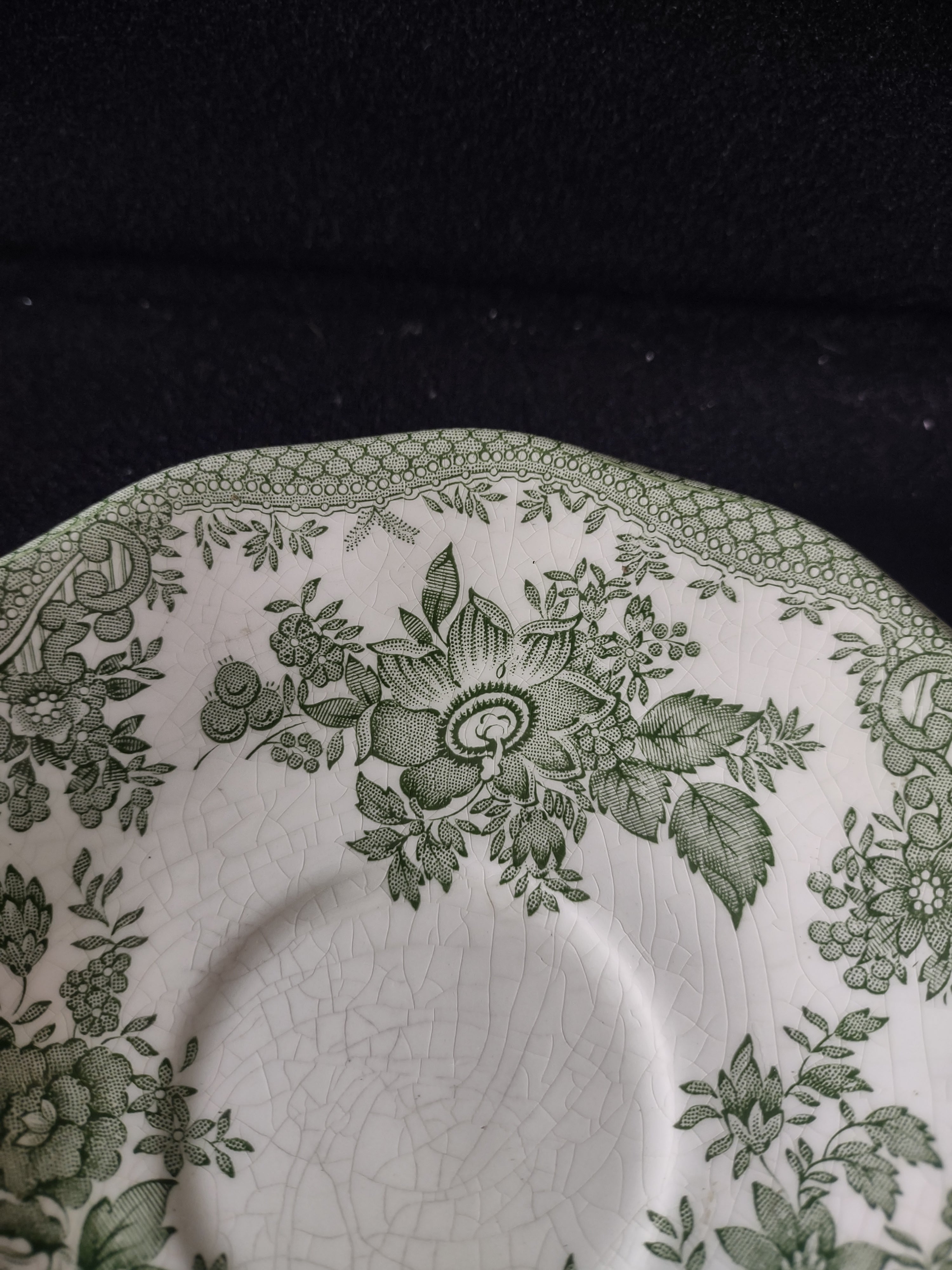 Vintage Enoch Wedgwood Tunstall Saucer Kent Green White (Lot 5662)