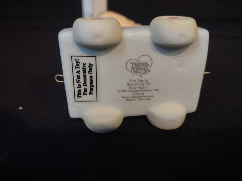 Precious Moments Birthday Train Year #5 Lion Porcelain (lot 2558c)