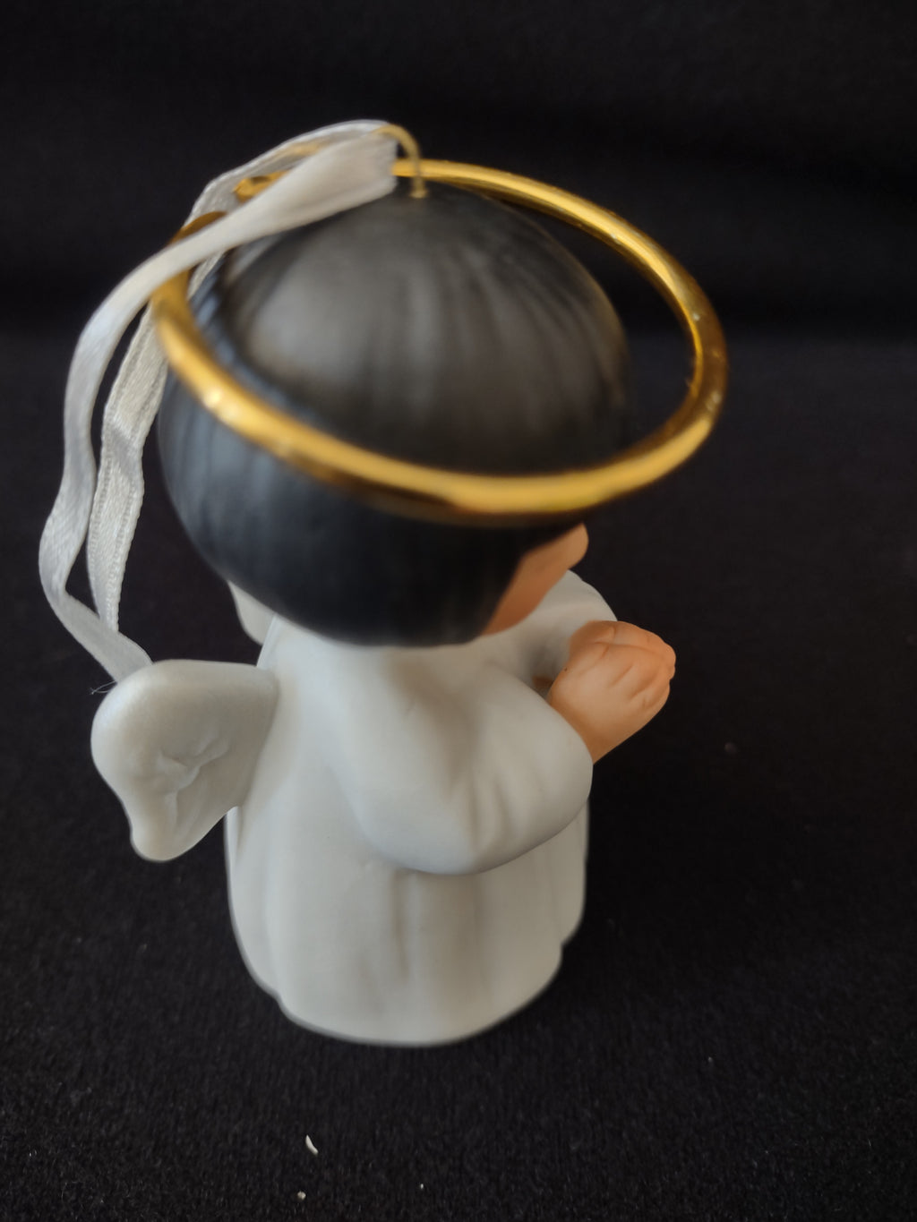 Vintage 1995 Hallmark Angel Bell Carole Praying (Lot 4137)