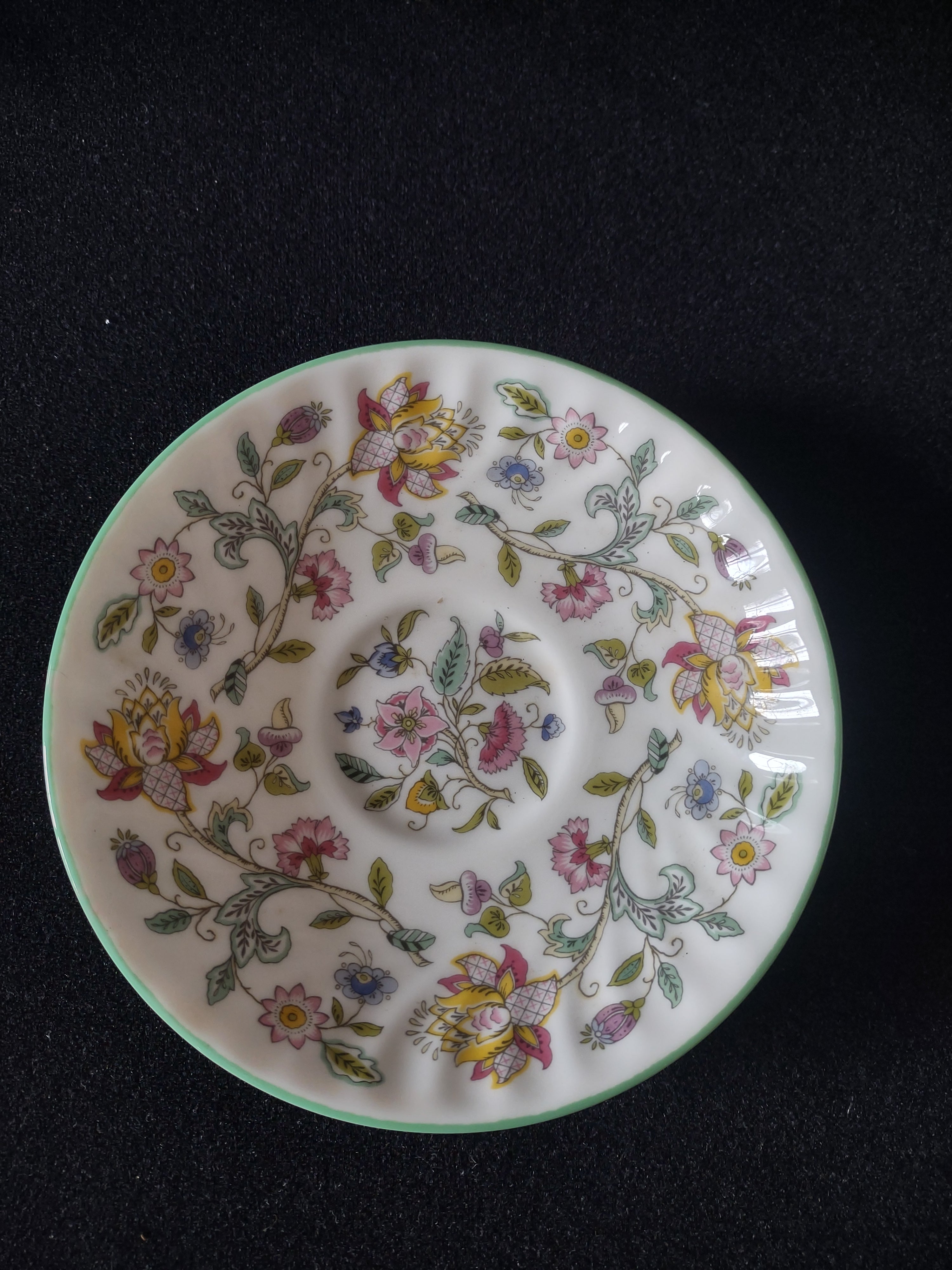 Vintage Minton Haddon Hall Tea Cup Saucer England Bone China Floral (Lot 5445)