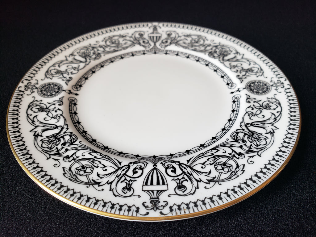 Vintage Royal Worcester Padua Dessert or Bread Plate 6-1/4" (lot 2053)