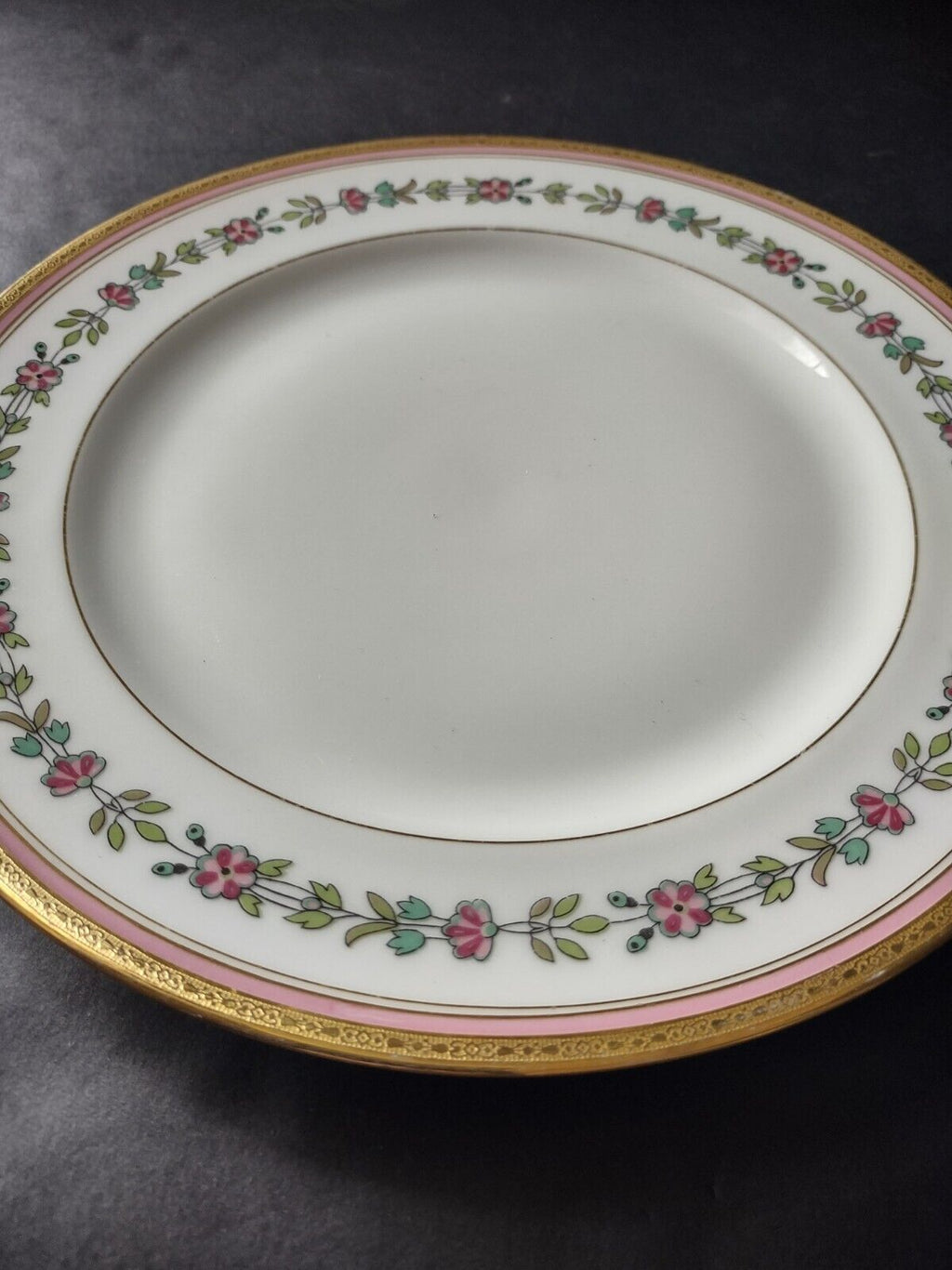Depose Limoges Gold Trim Pink Flower Design Dinner Plate (lot 639)