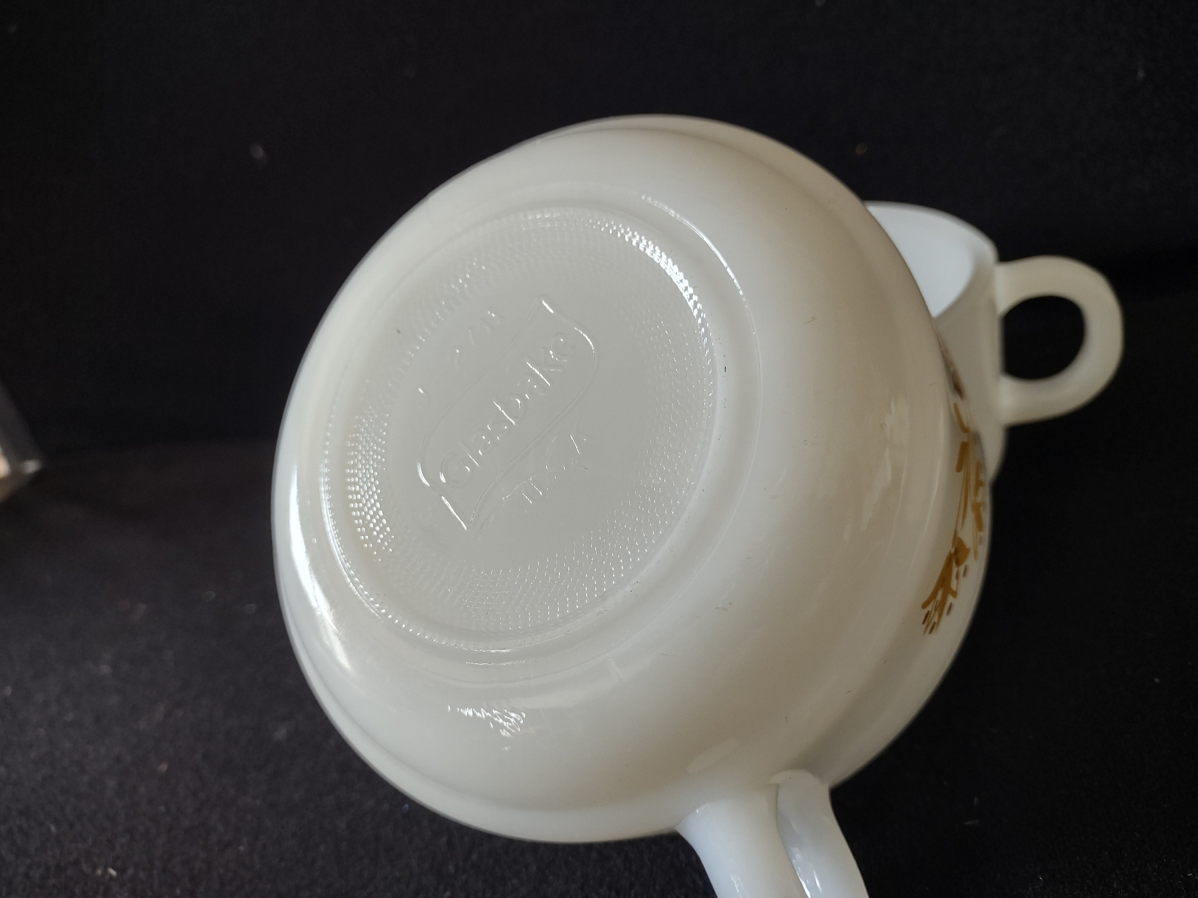 Vintage Glasbake USA Dutch Tulip Soup Mug x 2 (lot 5213)