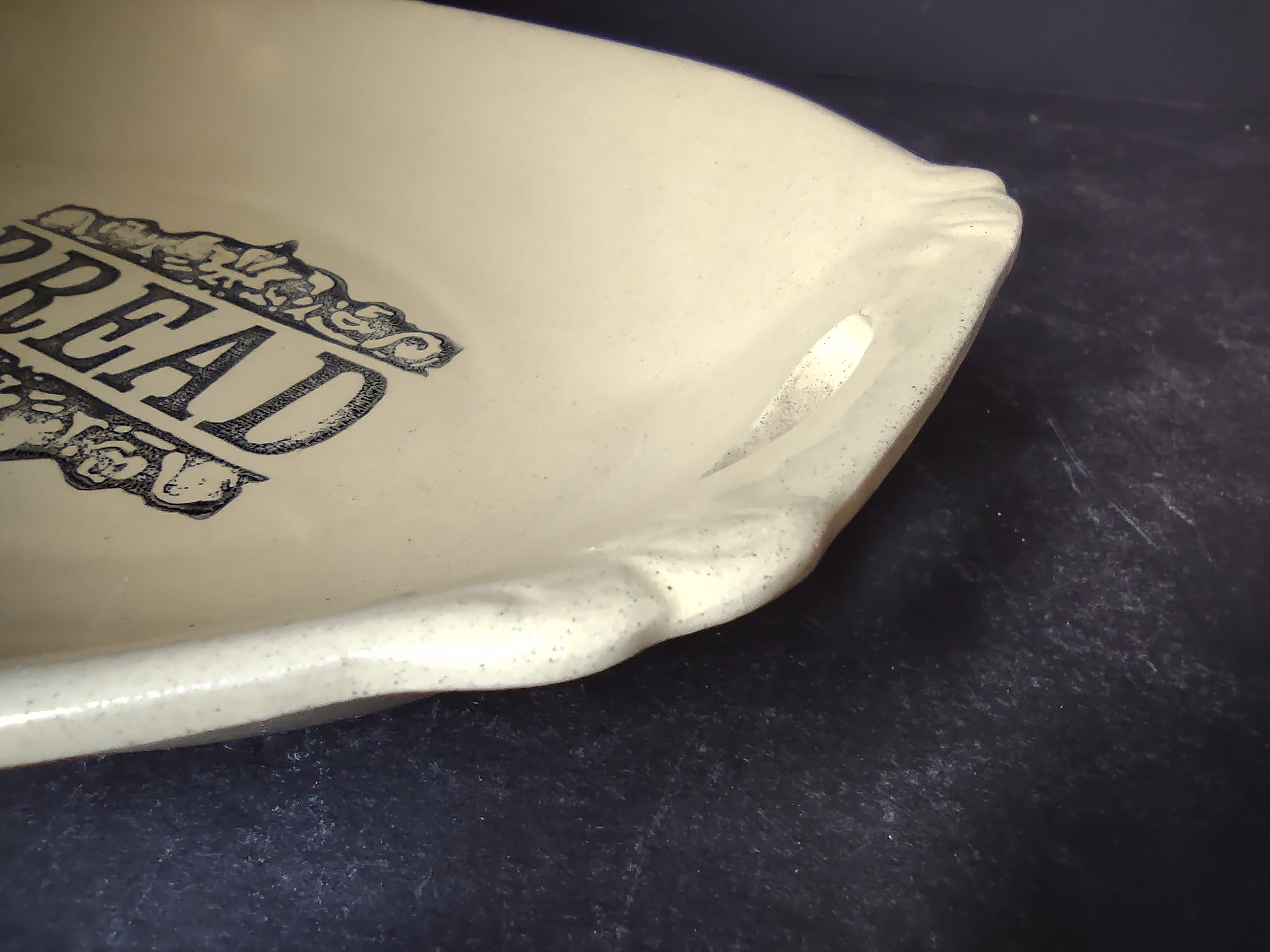Vintage Moira Pottery Ironstone England Bread Tray Platter Small CHIP (lot 5660)
