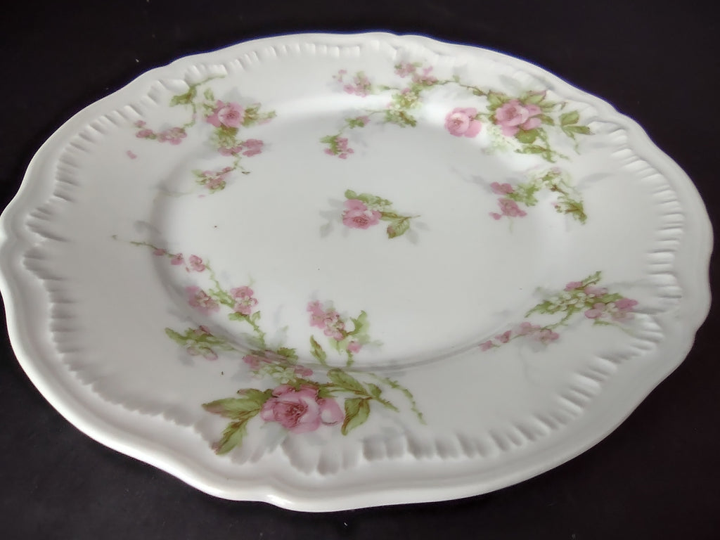 Haviland Limoges Dessert/Salad Roses Floral French Chic (lot 996)