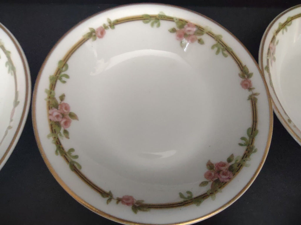 Haviland Limoges Schleiger 625 A Red Rose 6 x Coupe Plate 5" (lot 541)