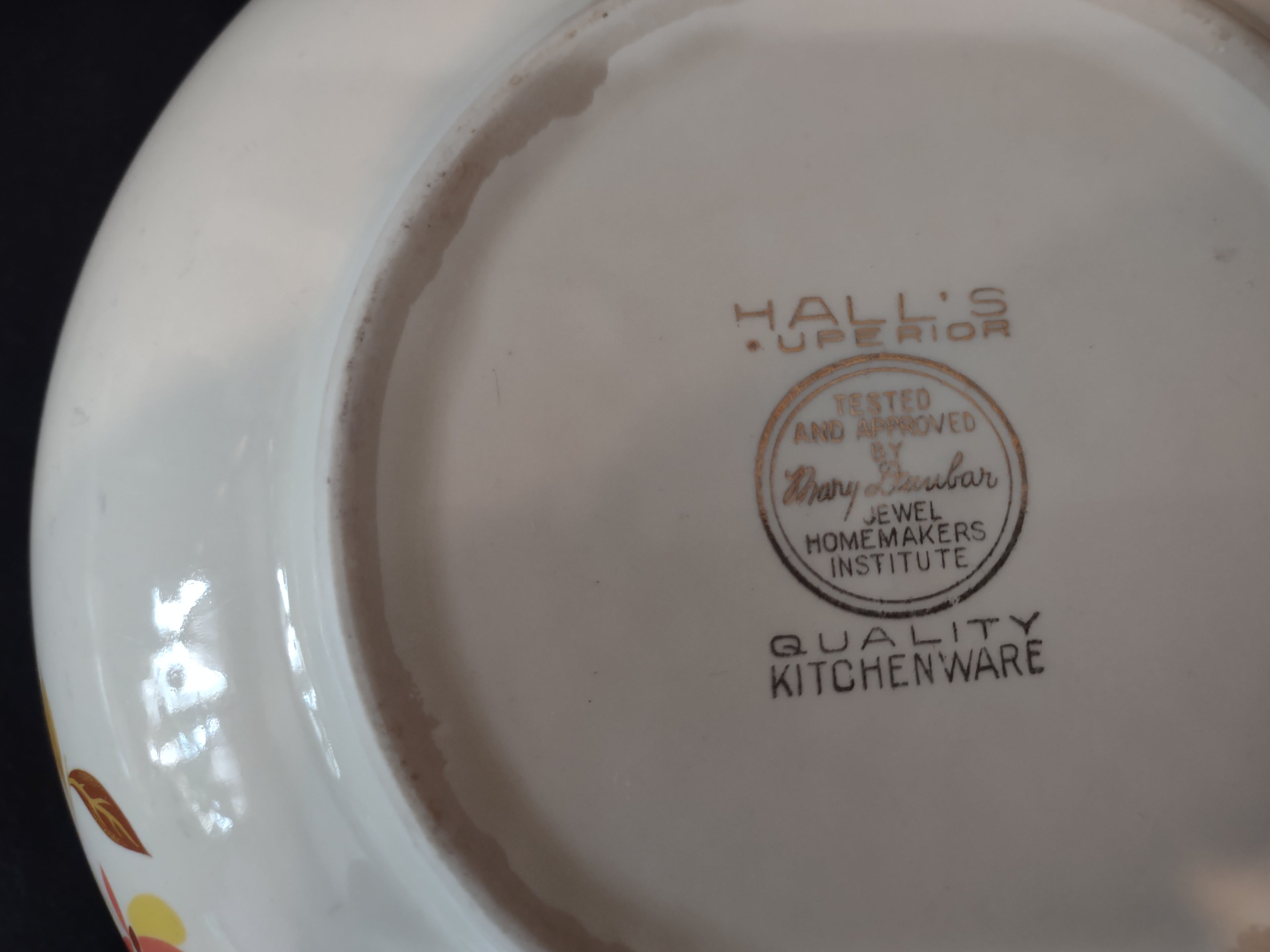Vintage Halls Superior Autumn Jewel Tea Leaf Serving Bowls X 2 (lot 2891)