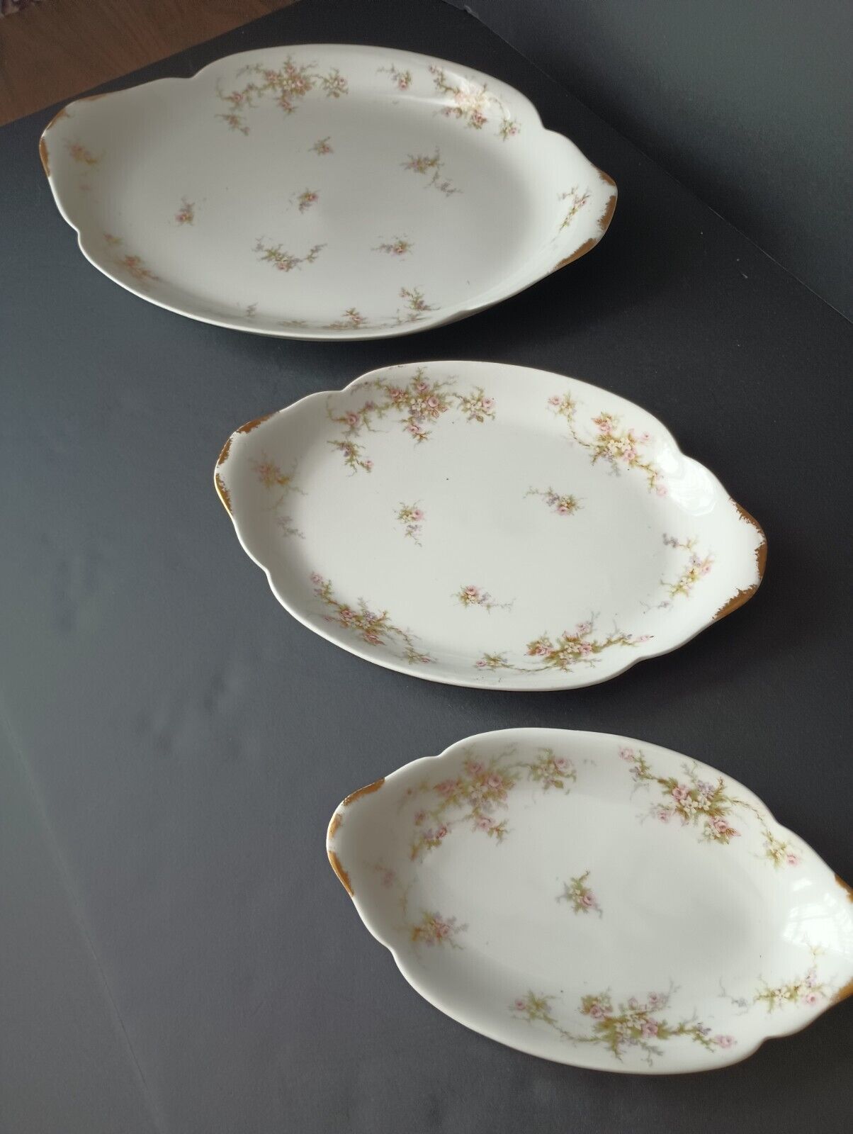 Haviland Limoges France Oval Serving Tray Set of 3 (lot 399)