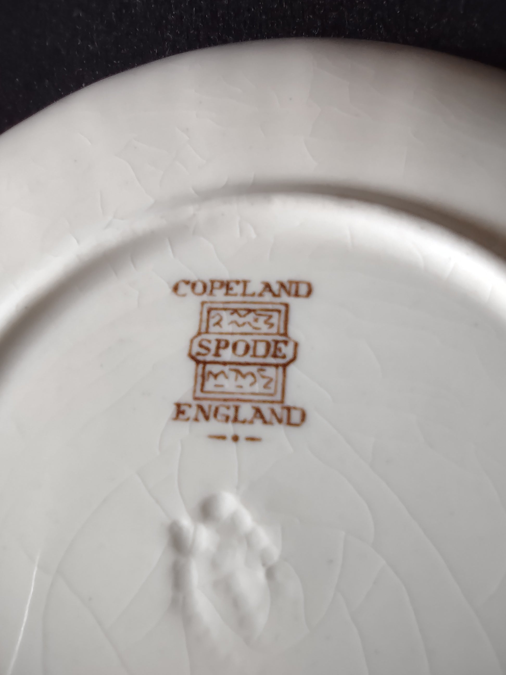 Vintage Copeland Spode Footed Teacup Saucer Chelsea Wicker Earthenware (Lot 5803