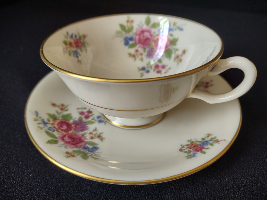 Vintage Lenox L-347 Tea Cup with Saucer Gold Trim Roses (lot 1815)
