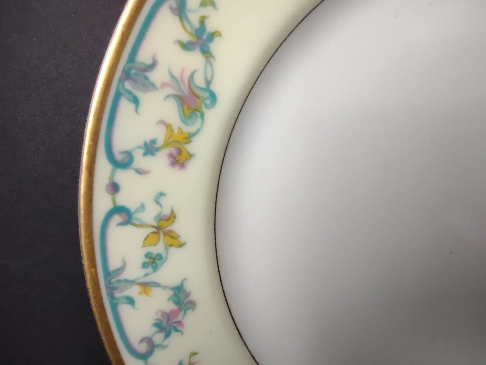 Haviland Limoges Blue Cream Yellow Flower Gold Trim Salad Plate 7-1/2" (lot 727)