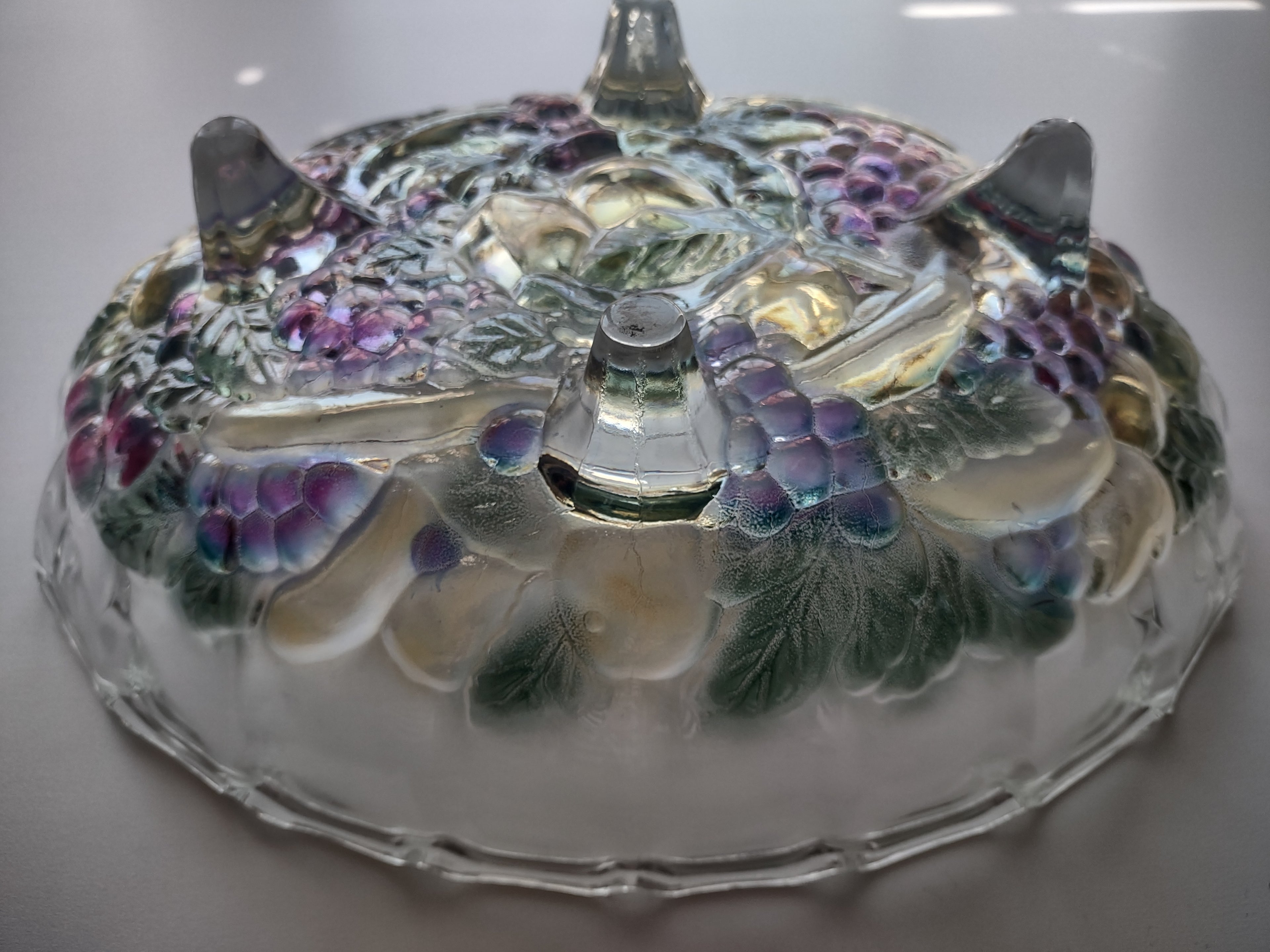 Vintage Indiana Glass Clear Iridescent Grape Design Large Footed Bowl (lot 2690c