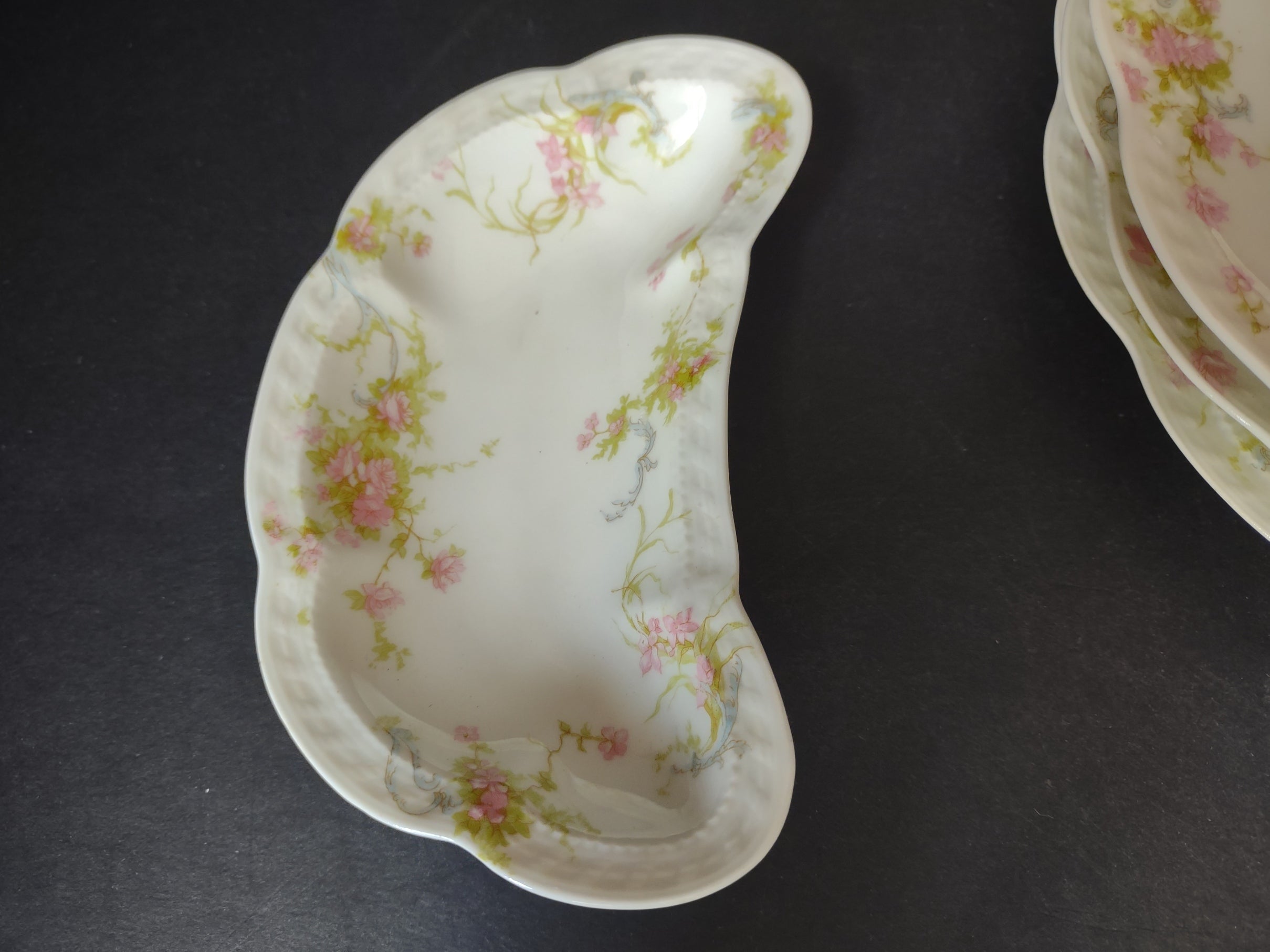 Haviland Limoges Luncheon Dessert Salad Bone Plate (lot 826)