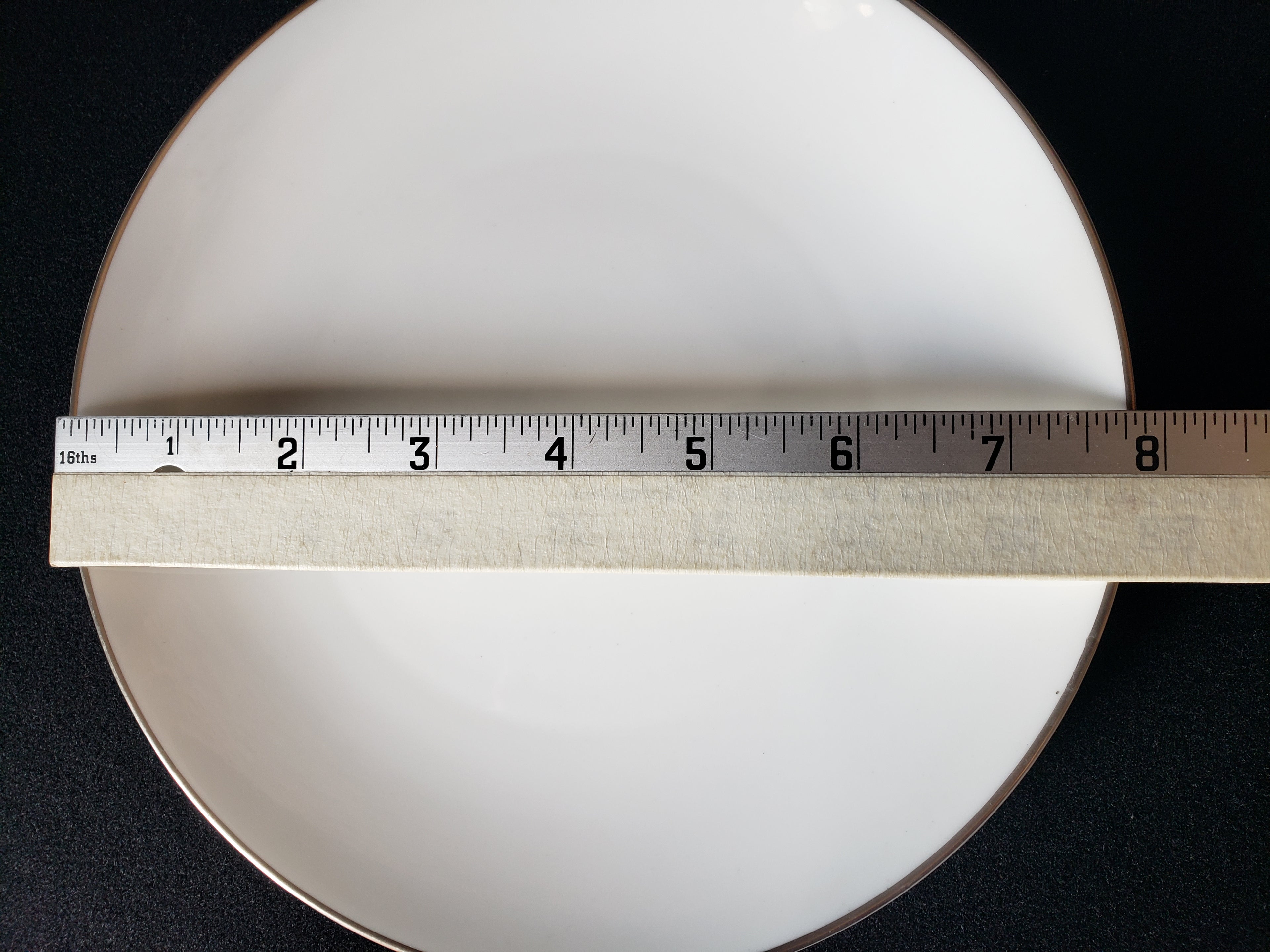 Vintage Royal Worcester White Silver Trim Salad or Luncheon Plate 8" (lot 2112)