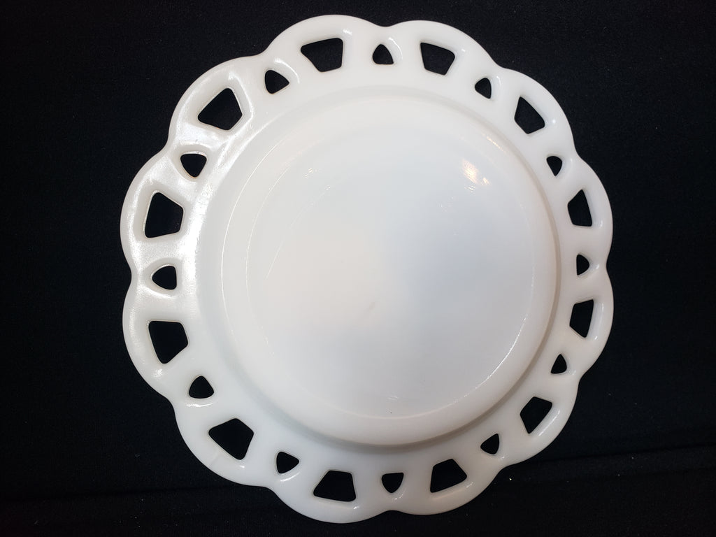 Vintage Westmoreland Peach Plum Motif Milk Glass Wall Plate (lot 2188)