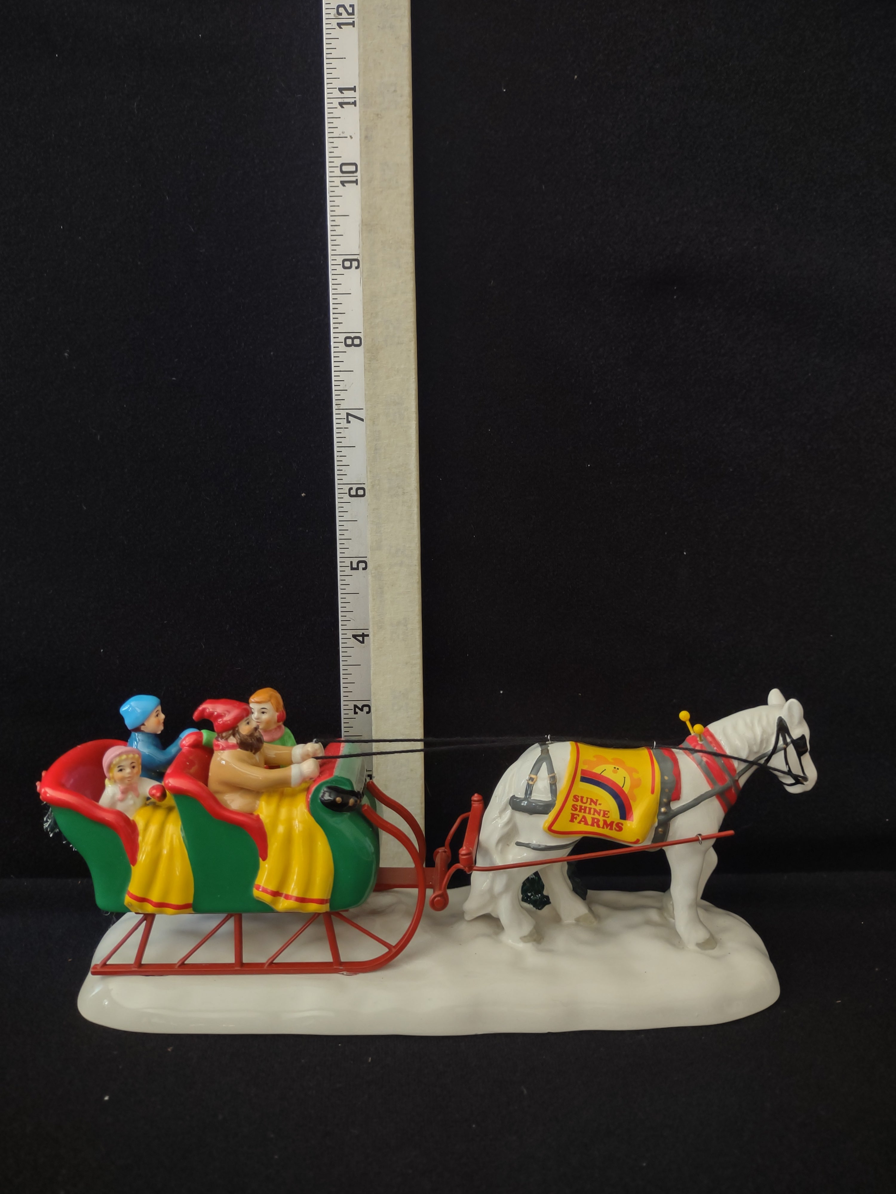 Department 56 Snow Village Sleigh Ride A Holiday Sleigh Ride Together (Lot 3275)