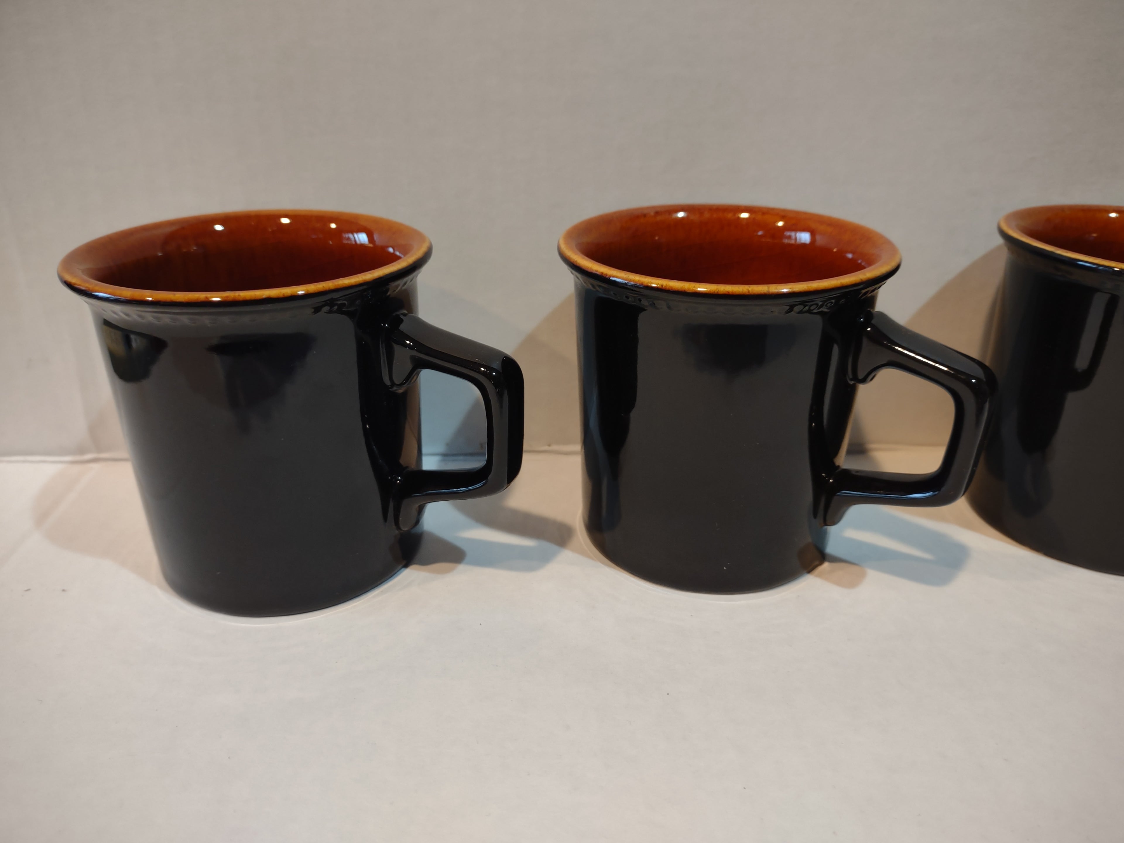Vintage MCM Ironstone Amber Octagon Teacup/Mug x 4 Oven Proof USA (lot 5008)