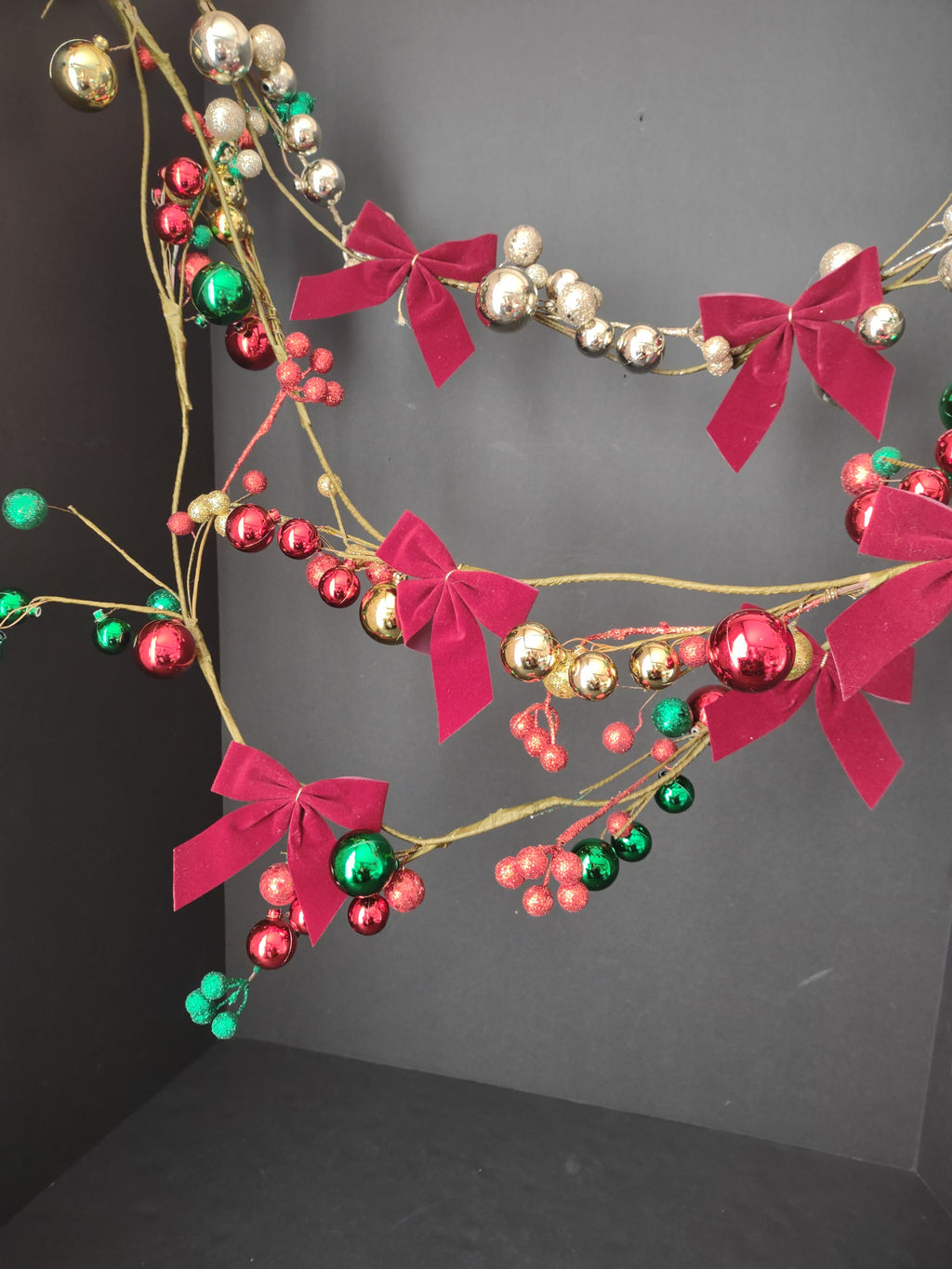 Set 3 Twig Garland 5-1/2 ft Round Ornament Gold Red Green (lot 1268)