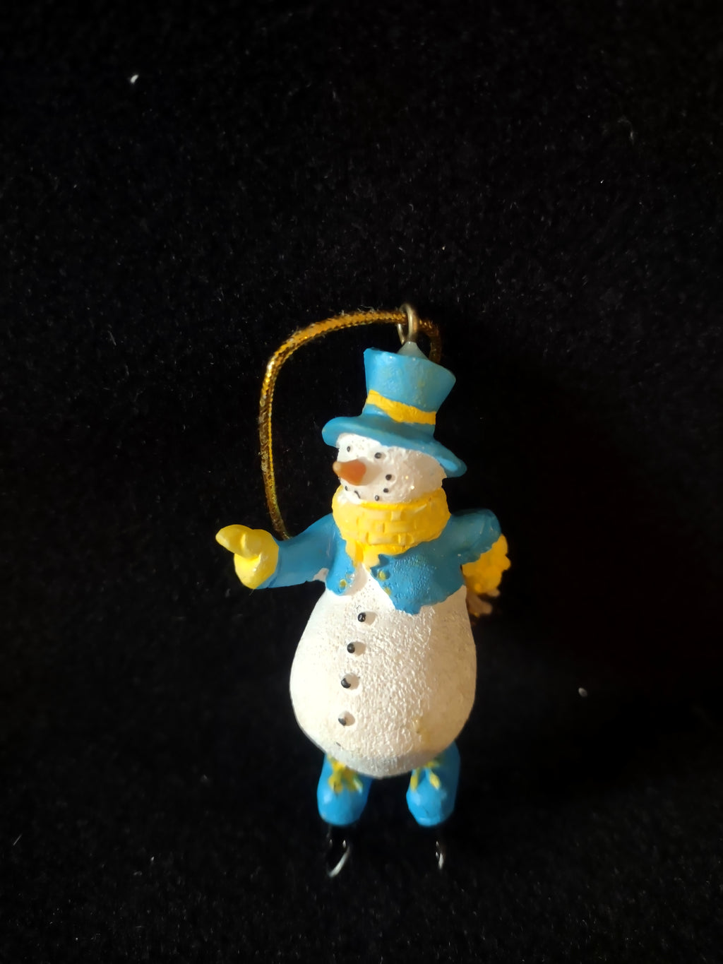 Christmas Vintage Winter Skating Snowmen Ornaments Set Of 4 (Lot 4589)