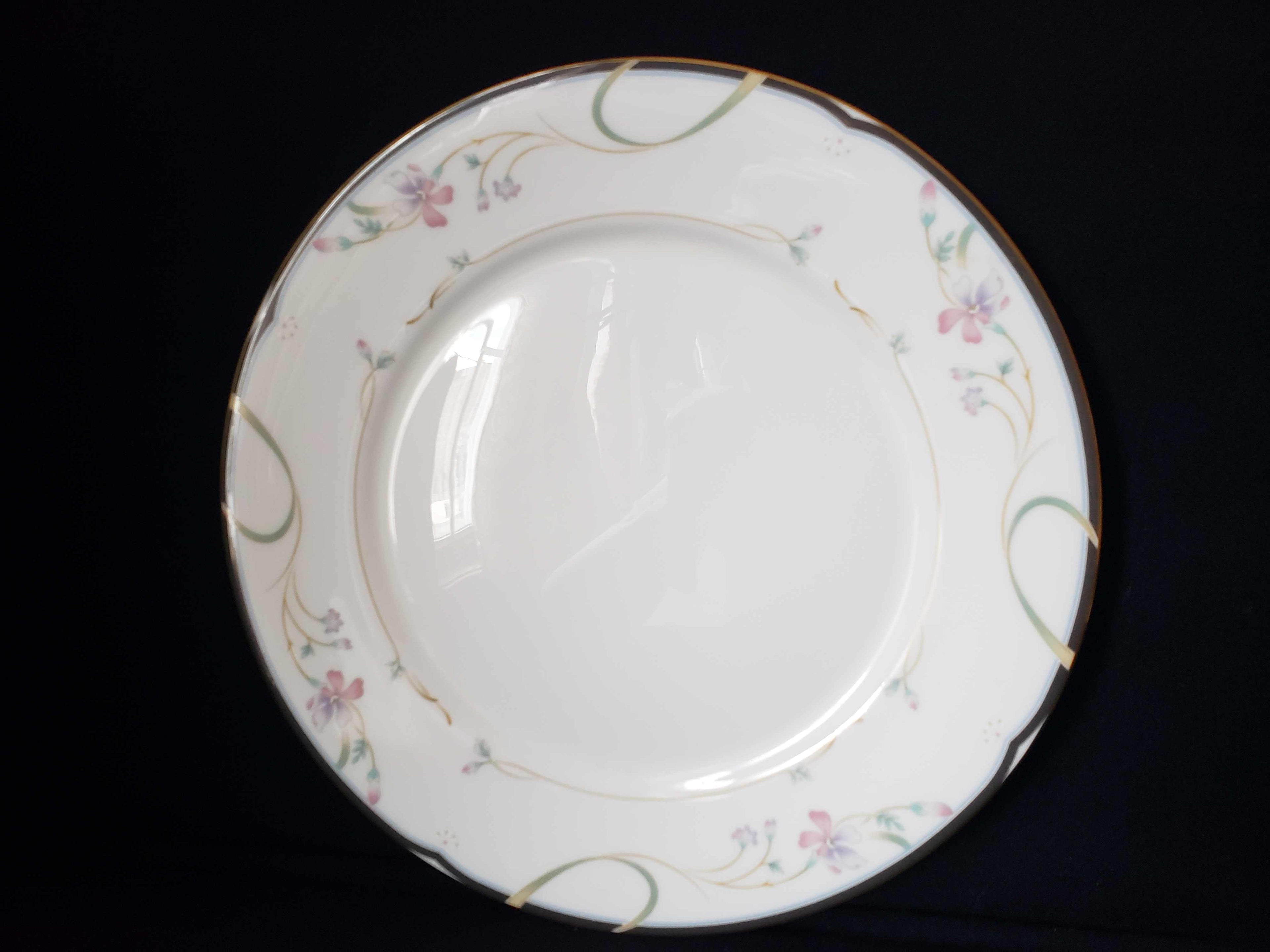 Vintage Lenox Debut Constance Fine Bone Dinner Plate 10-7/8" (lot 1915)