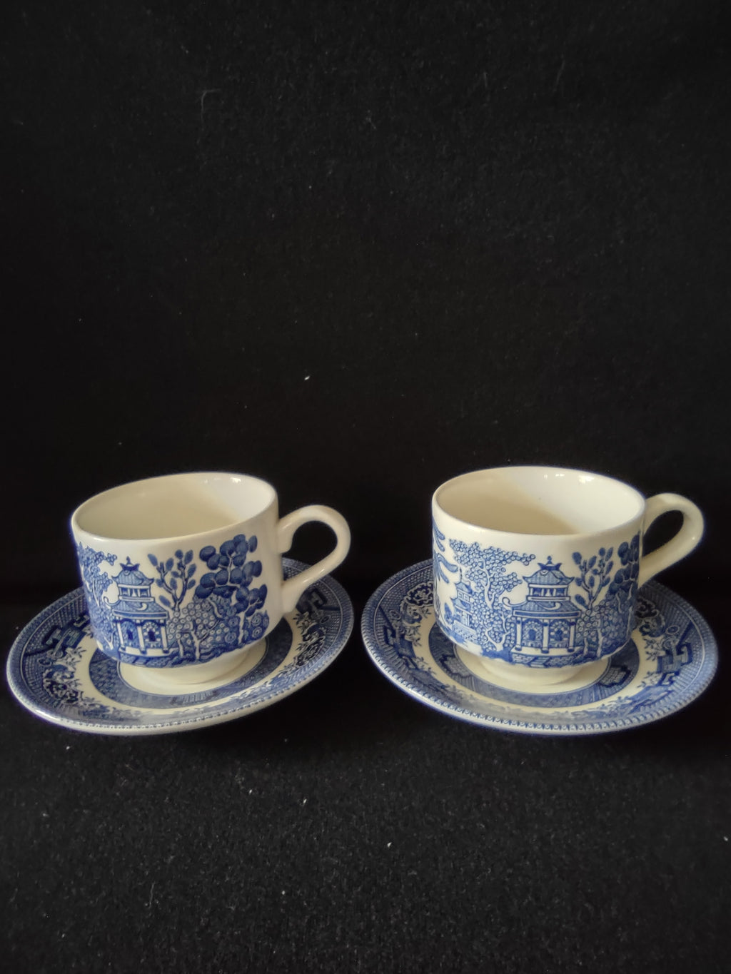 Vintage Churchill Teacup Saucer Ironstone Blue Willow Set Of 2 (Lot 5584)