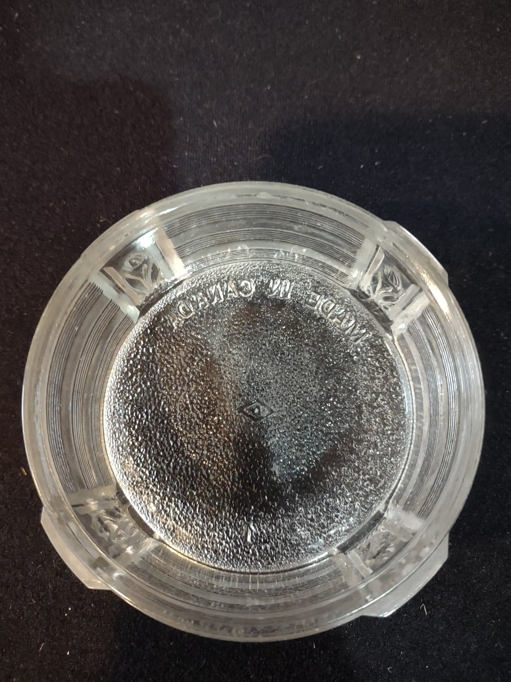 Vintage Art Deco Glass Powder Vanity Jar Ribbed Lines Embossed Tulip (Lot 5342)