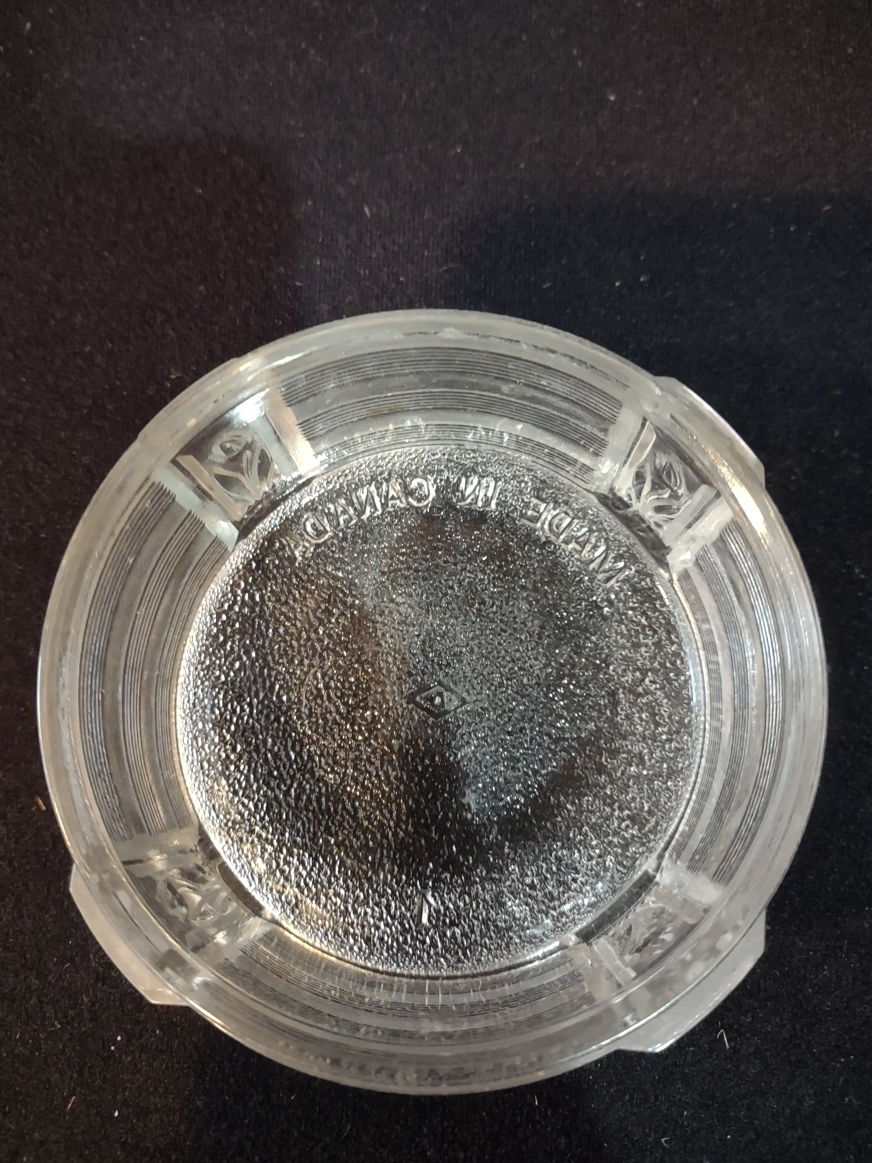 Vintage Art Deco Glass Powder Vanity Jar Ribbed Lines Embossed Tulip (Lot 5342)