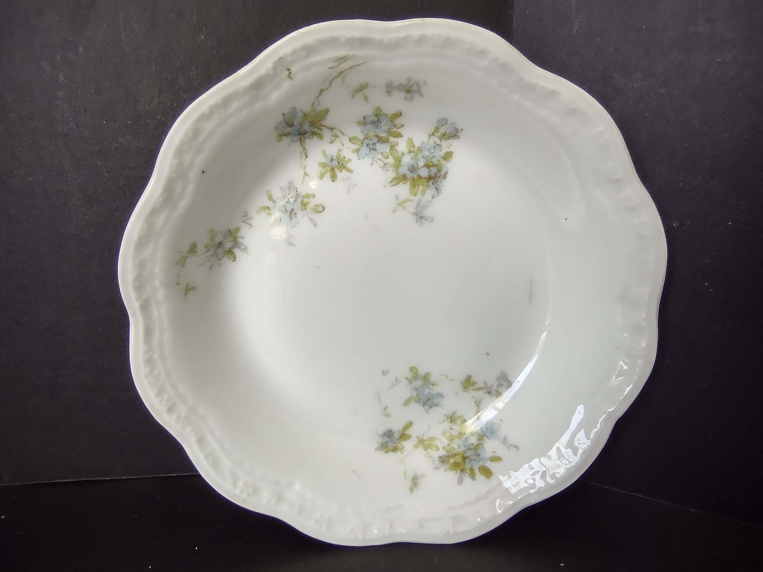 A L Limoges French Cottage Shabby Chic Blue Flower Cranberry Bowl 5"(lot 1097)