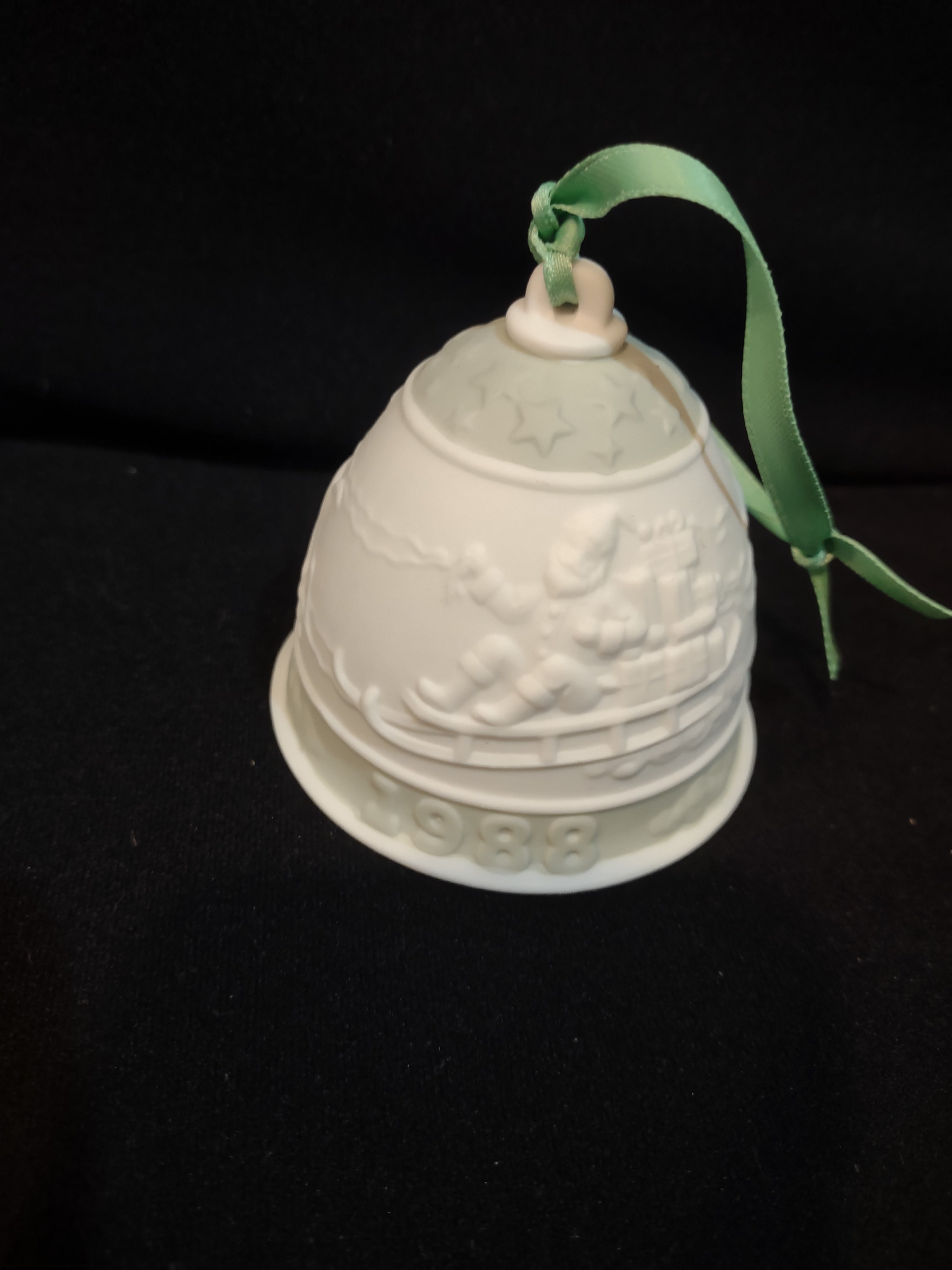 Vintage 1993 Lladro Christmas Bell Poinsettias Candles (Lot 4107)