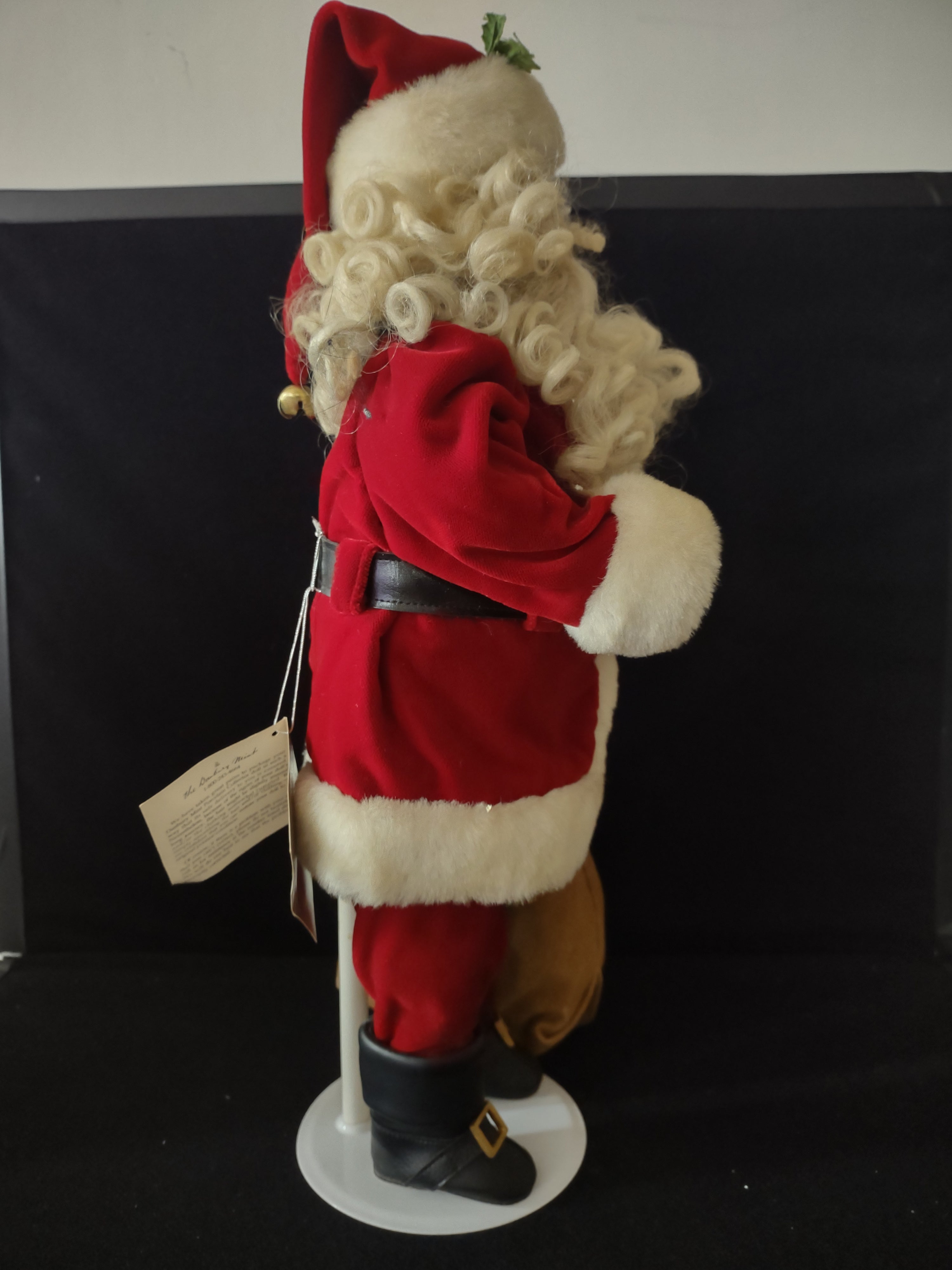 Christmas Danbury Mint Standing Porcelain Santa Claus Toy Sack (Lot 3755)