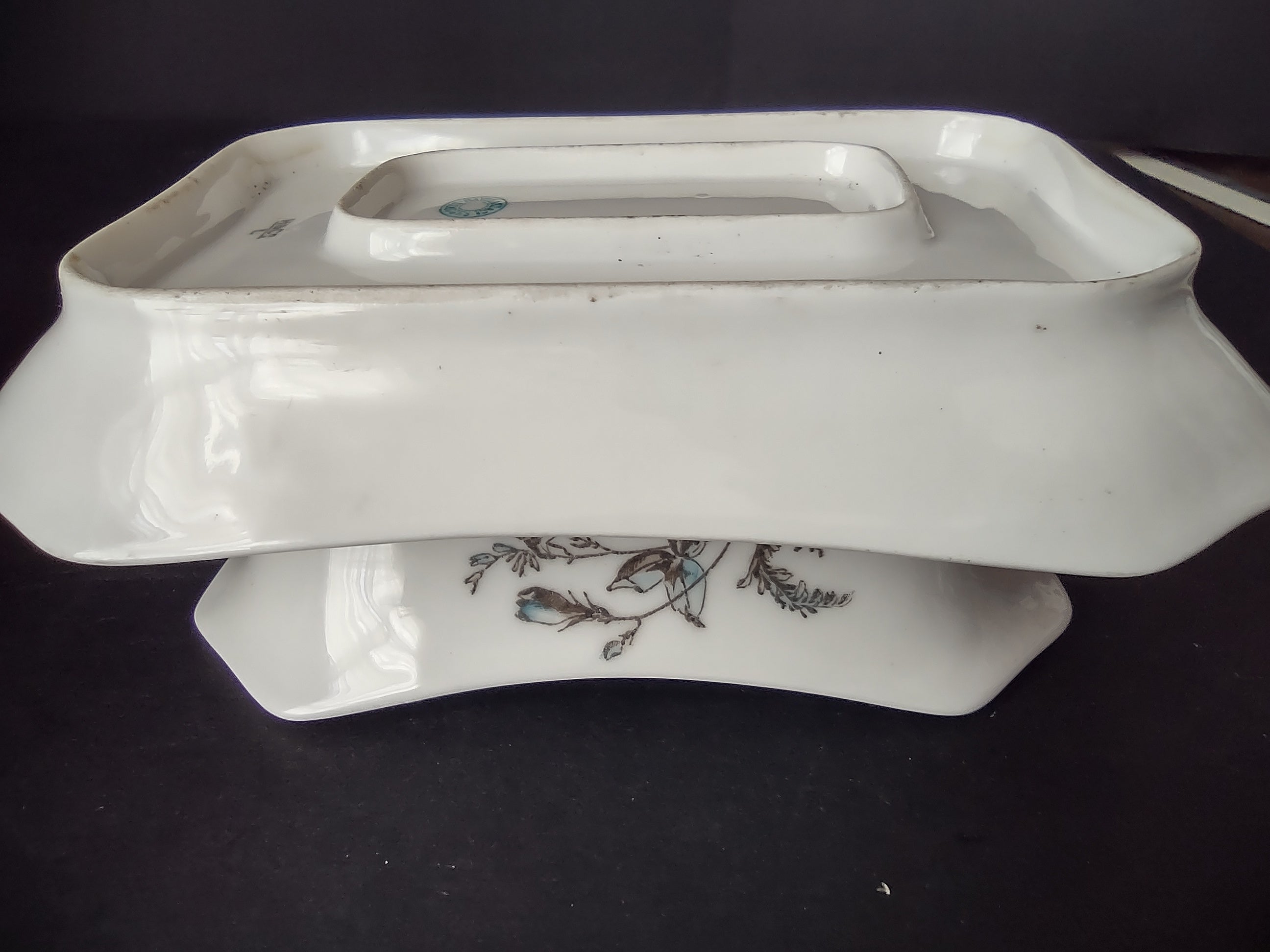 Depose Haviland Limoges Blue Flower Gravy Bowl Plate Attached (lot 963)
