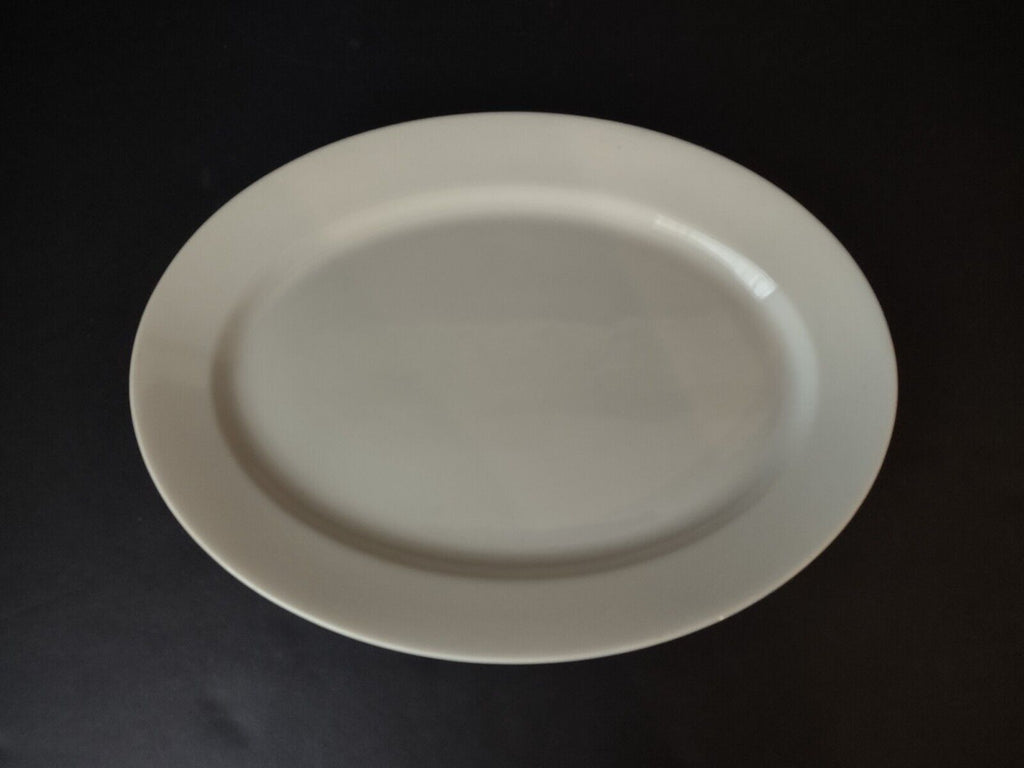 Plain White Oval Serving Platter 14" x 10-1/2" NO BACKSTAMP (lot 414)
