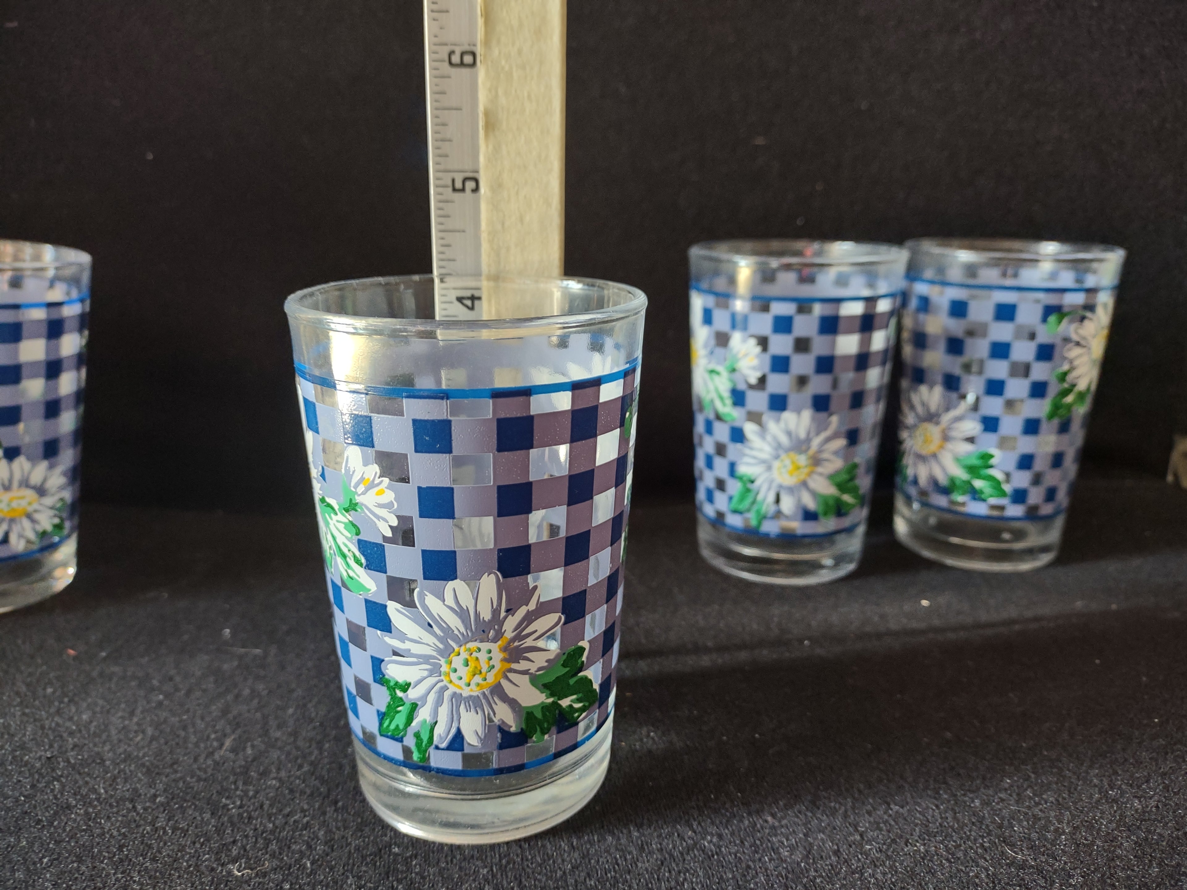 Vintage Indonesia Daisies Blue Checkered Juice Glass x 5 (lot 5171)
