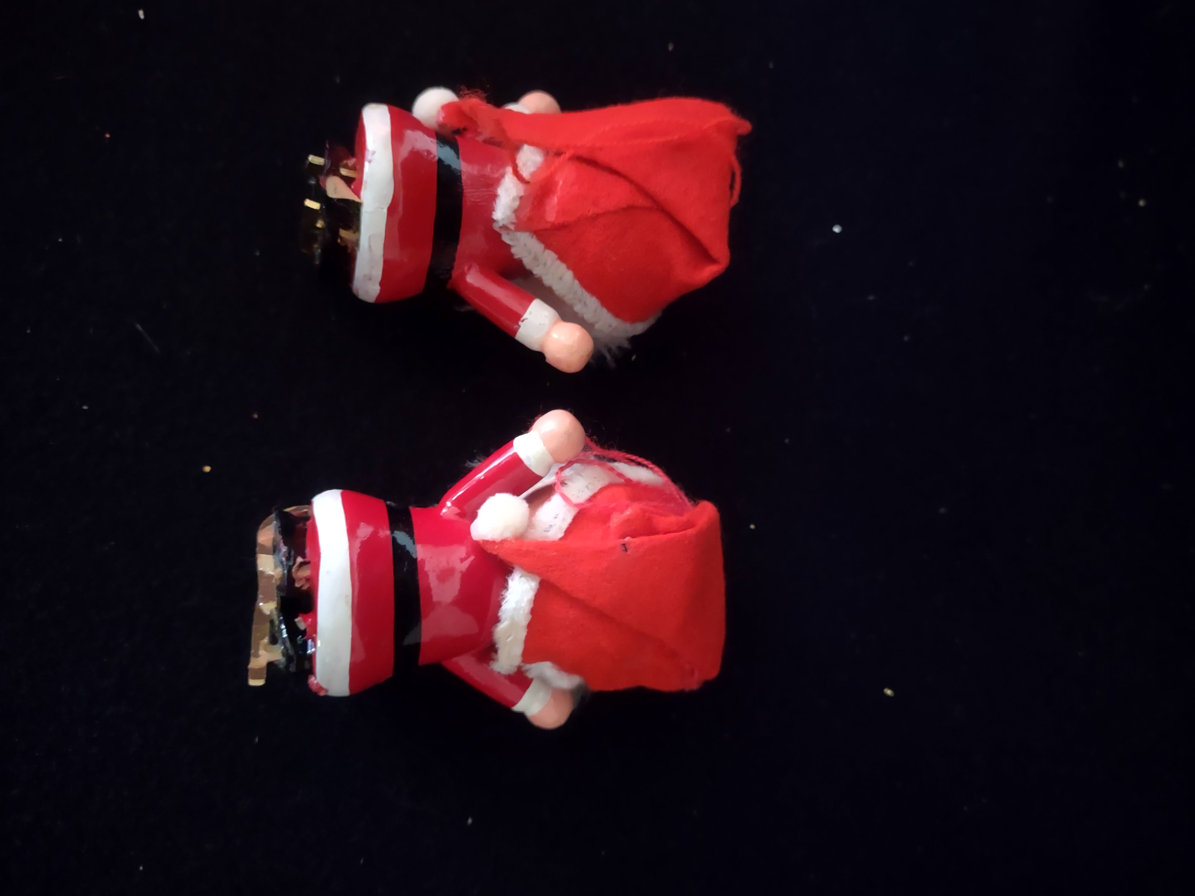 Vintage Christmas Wooden Santa Claus Ornaments 2 Skates 1 Sled (Lot 4635)