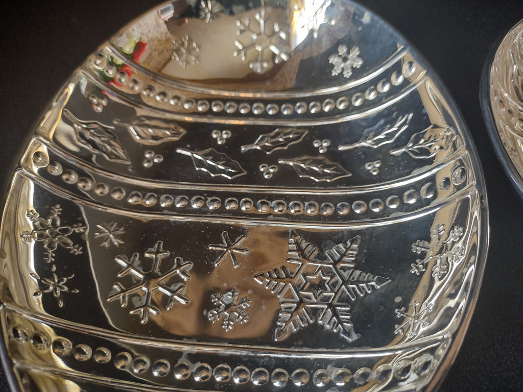 International Silver Company Holiday Ornament Bowl Set Silver Plated (lot 1544)