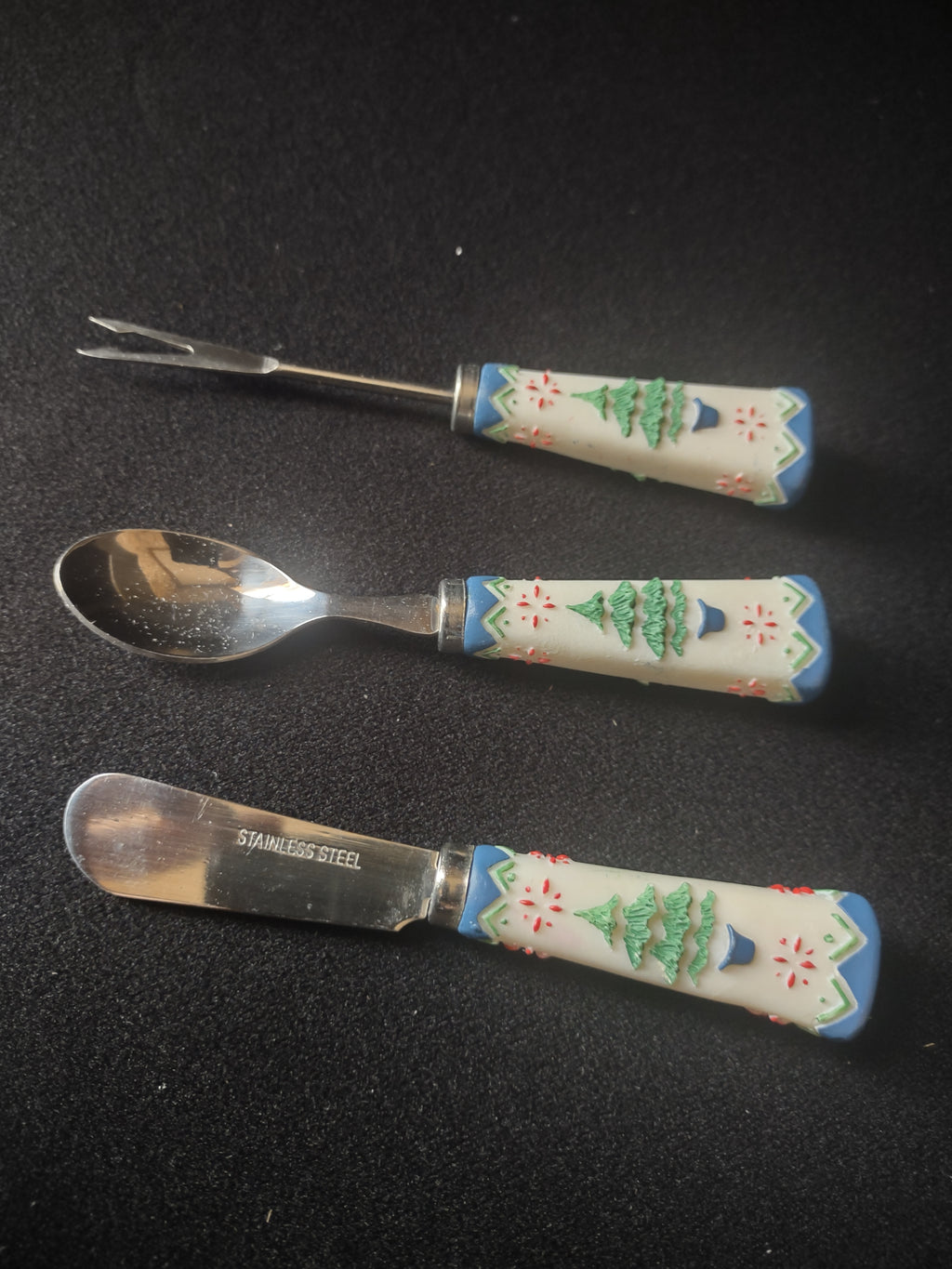 Christmas Tree Pfaltzgraff Spreader Knife Cocktail Fork Dip Spoon Set (lot 1594)