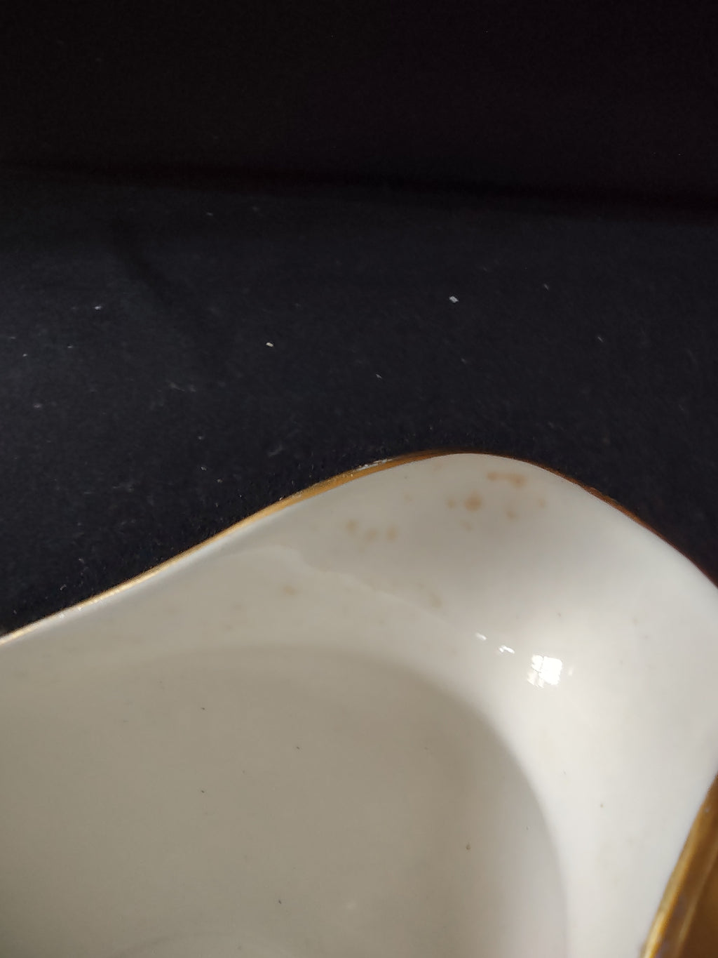 Vintage Johnson Brothers Gravy Boat Underliner Pareek Gold Rimmed (Lot 5551)