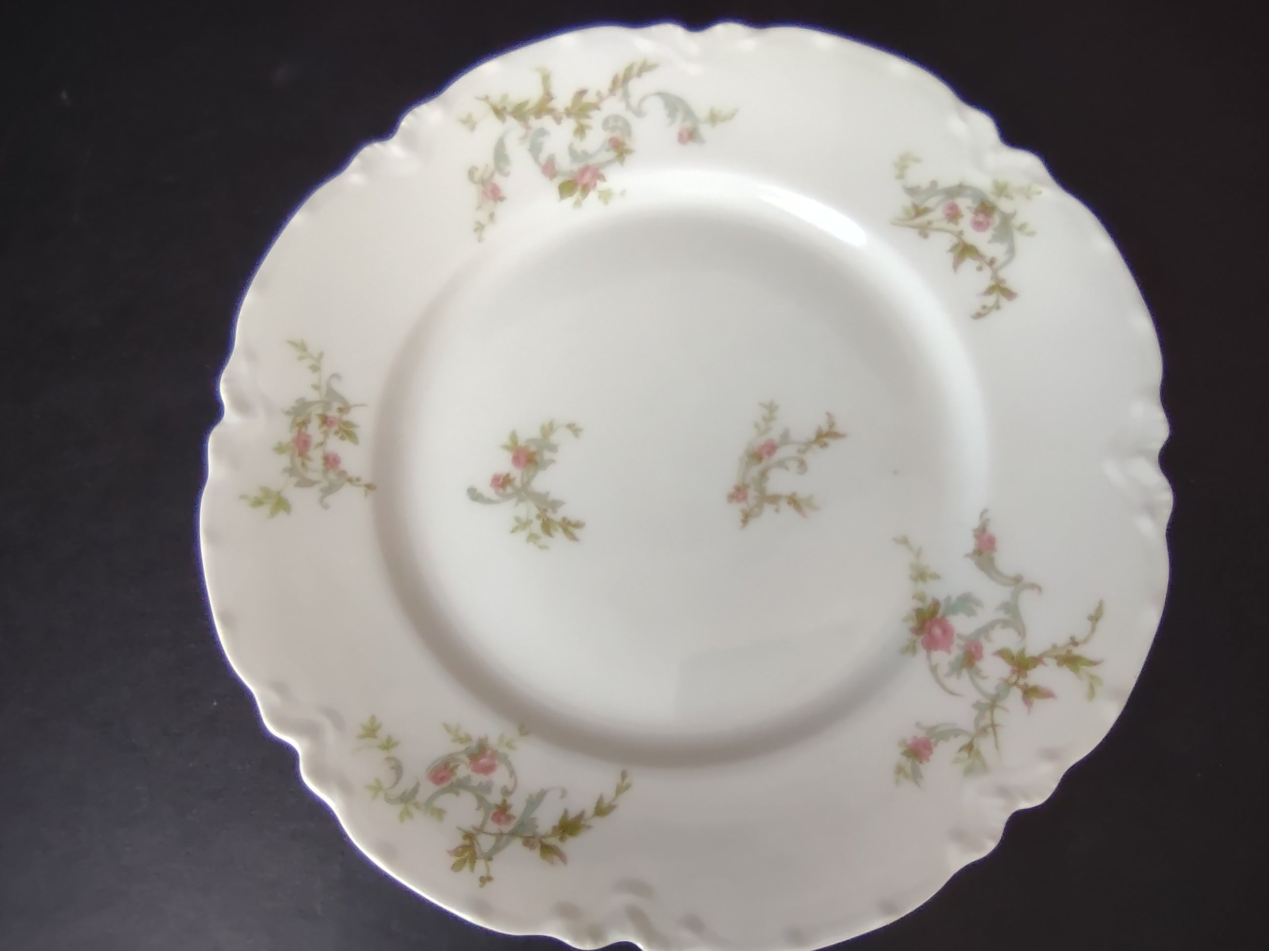 Haviland Limoges Dessert Plate White Scalloped Edge Rose Blue Ribbon (lot 854)