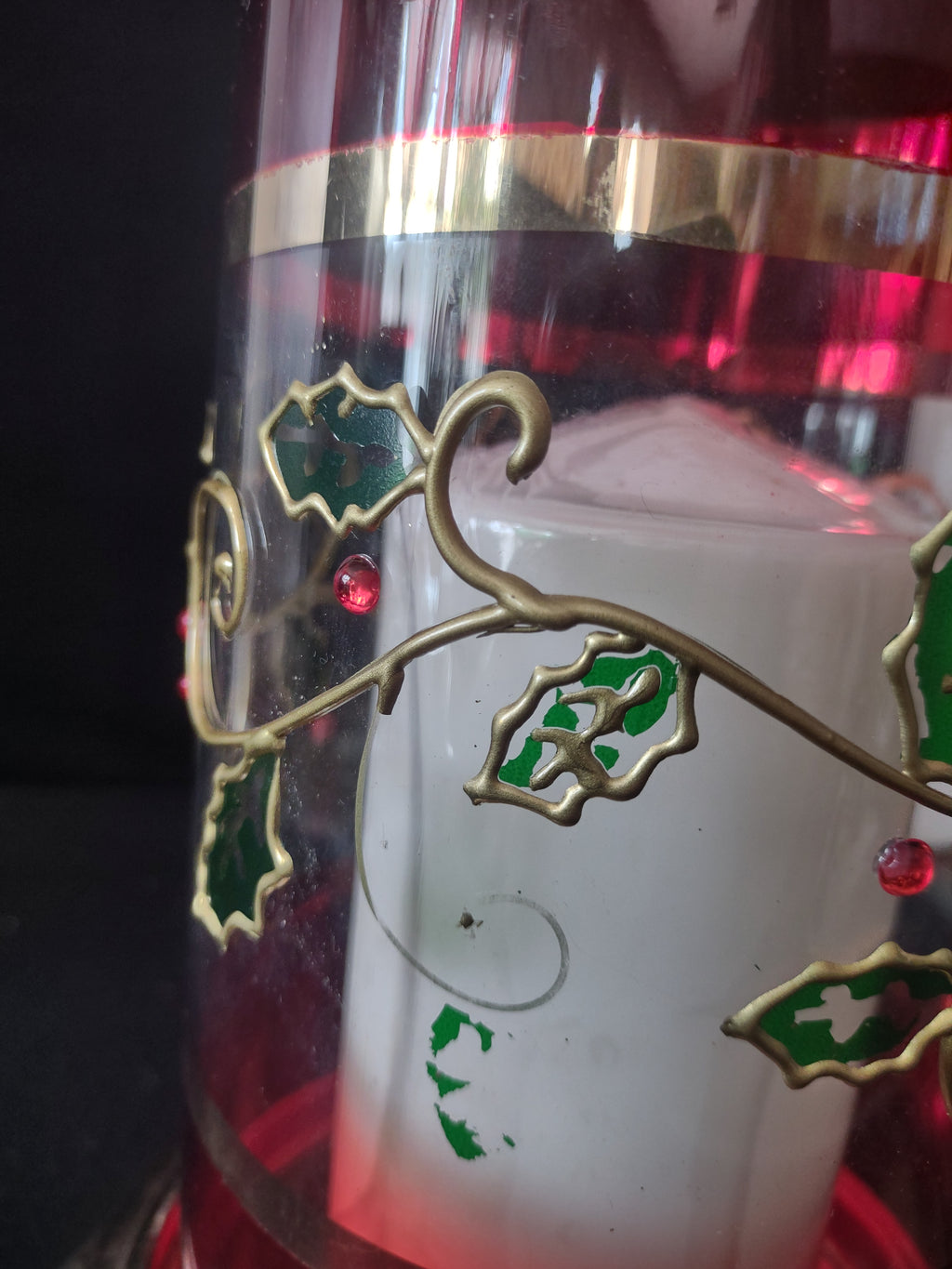 Christmas Hurricane Lamp Holly Berry Leaf 6" Candle Metal Platform (Lot 3571)